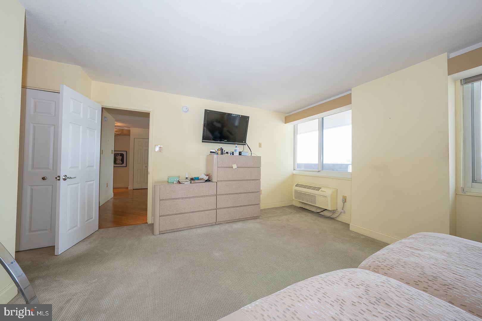 1901 John F Kennedy Blvd #1321-22