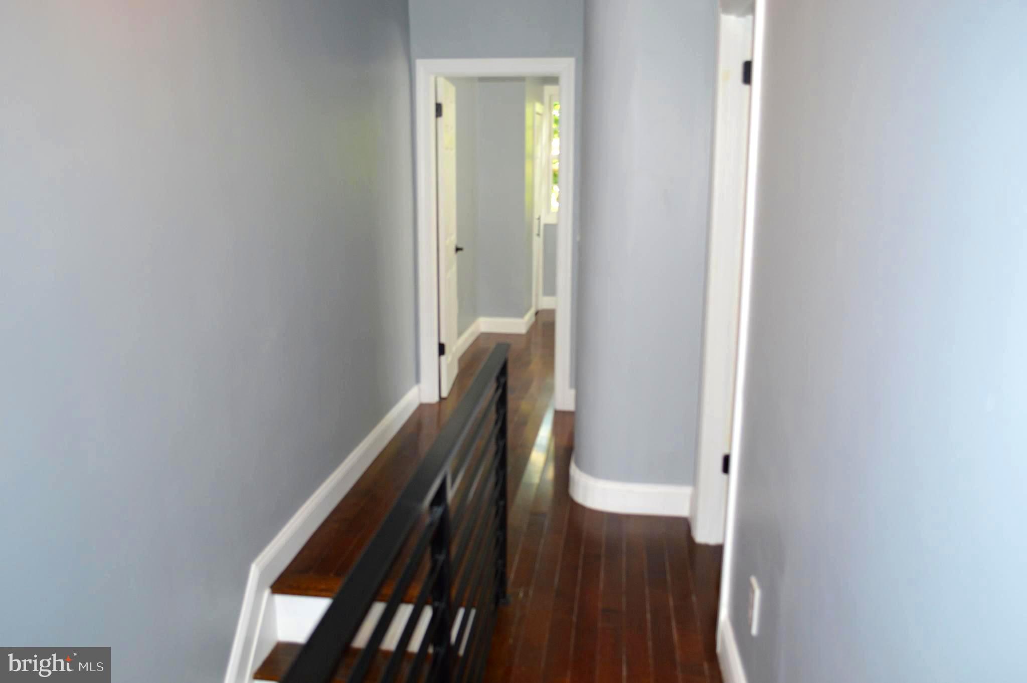 2335 N Beechwood St