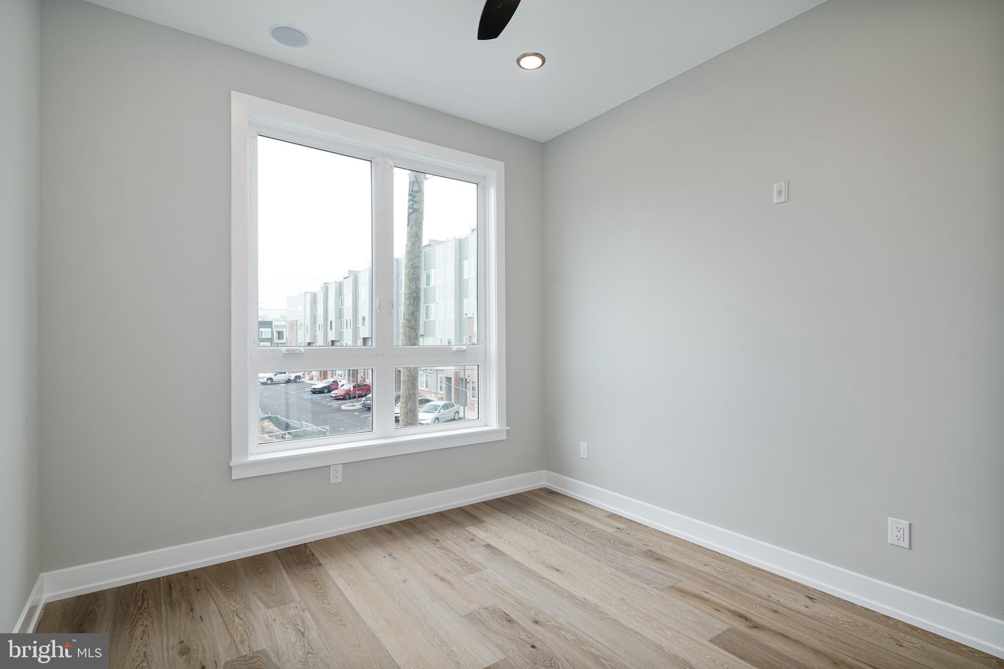 1645 Germantown Ave #6