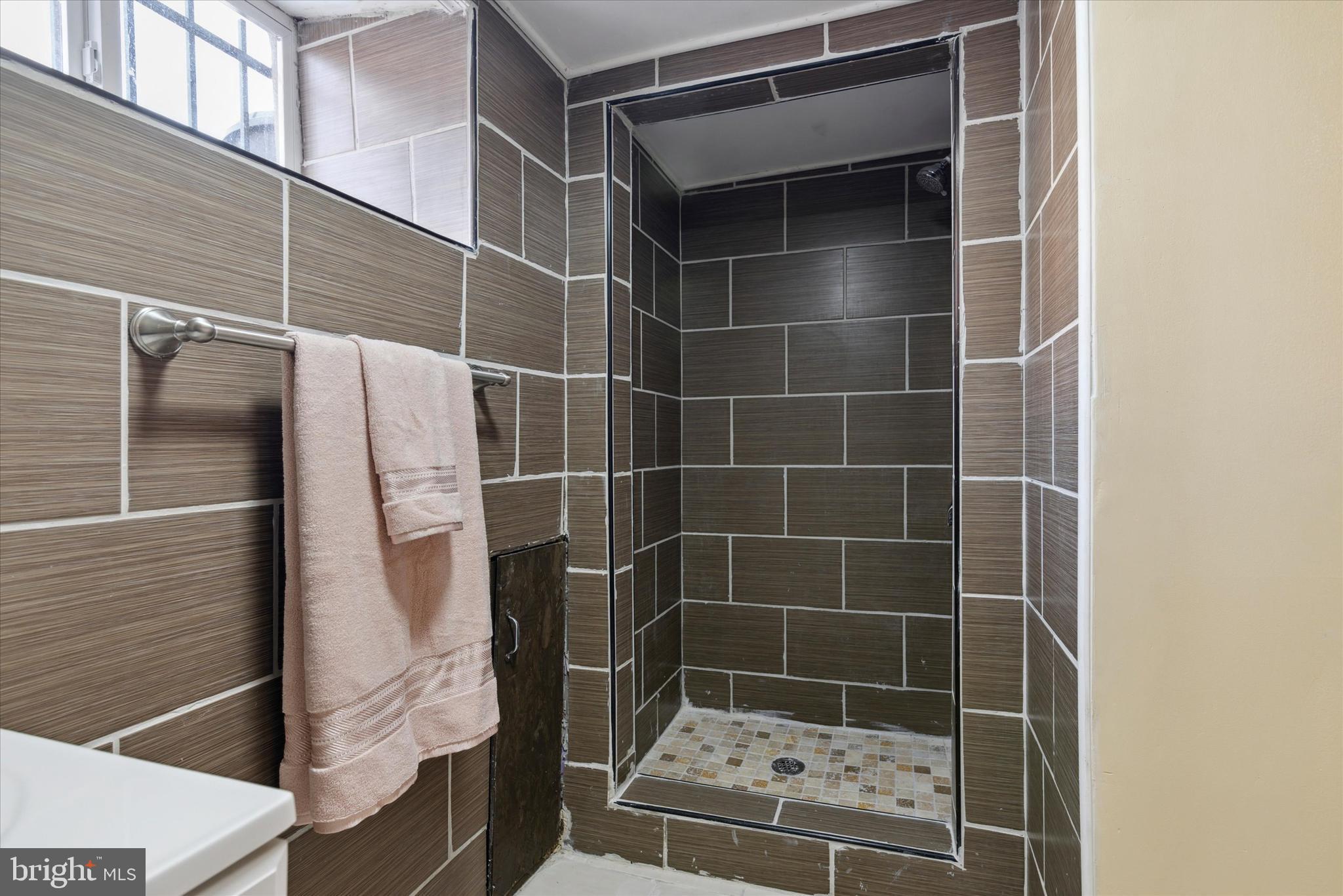 255 N 58th St