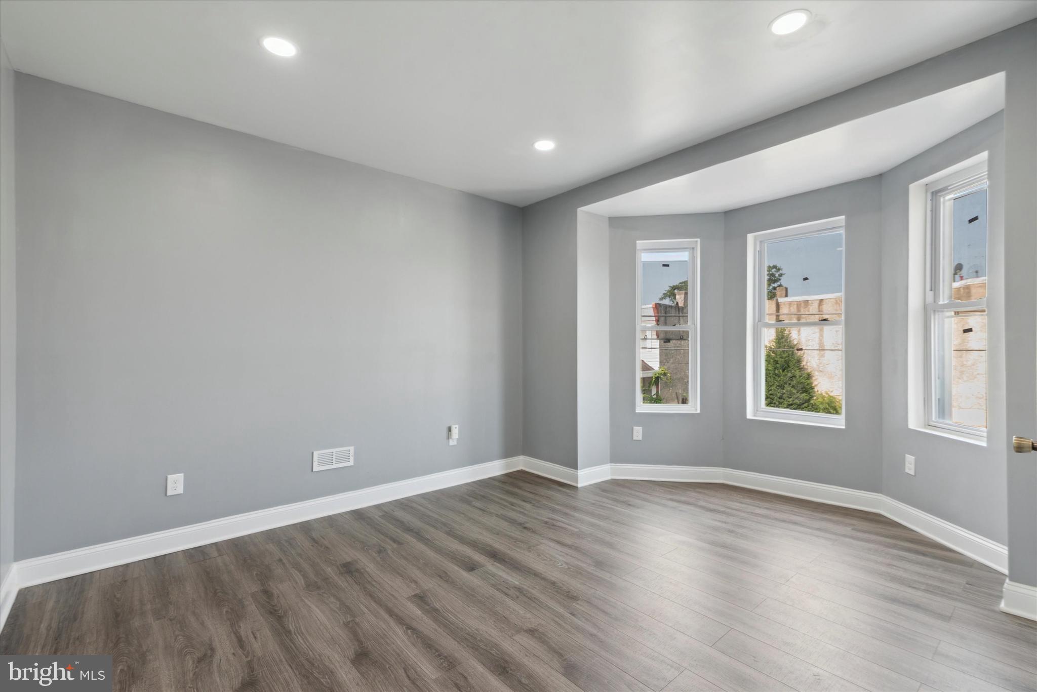 255 N 58th St