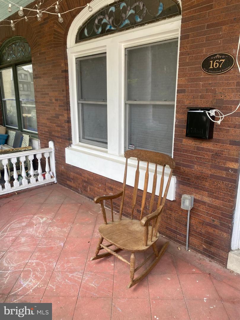 167 W Abbottsford Ave