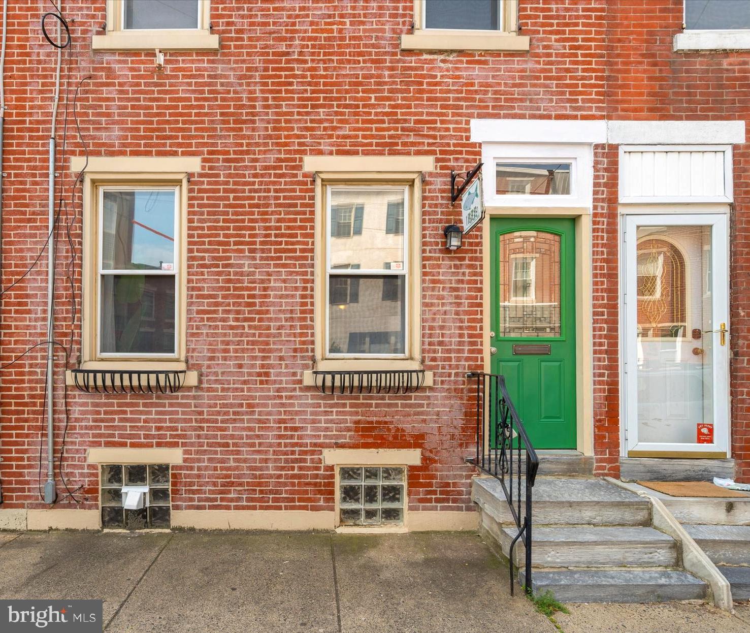 1839 Cedar St