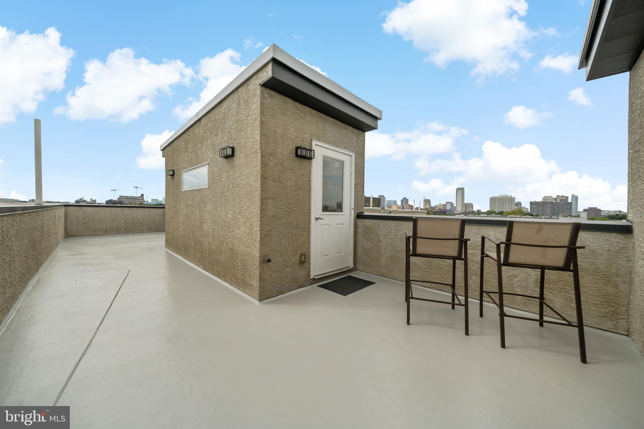 1012 S Randolph St #5
