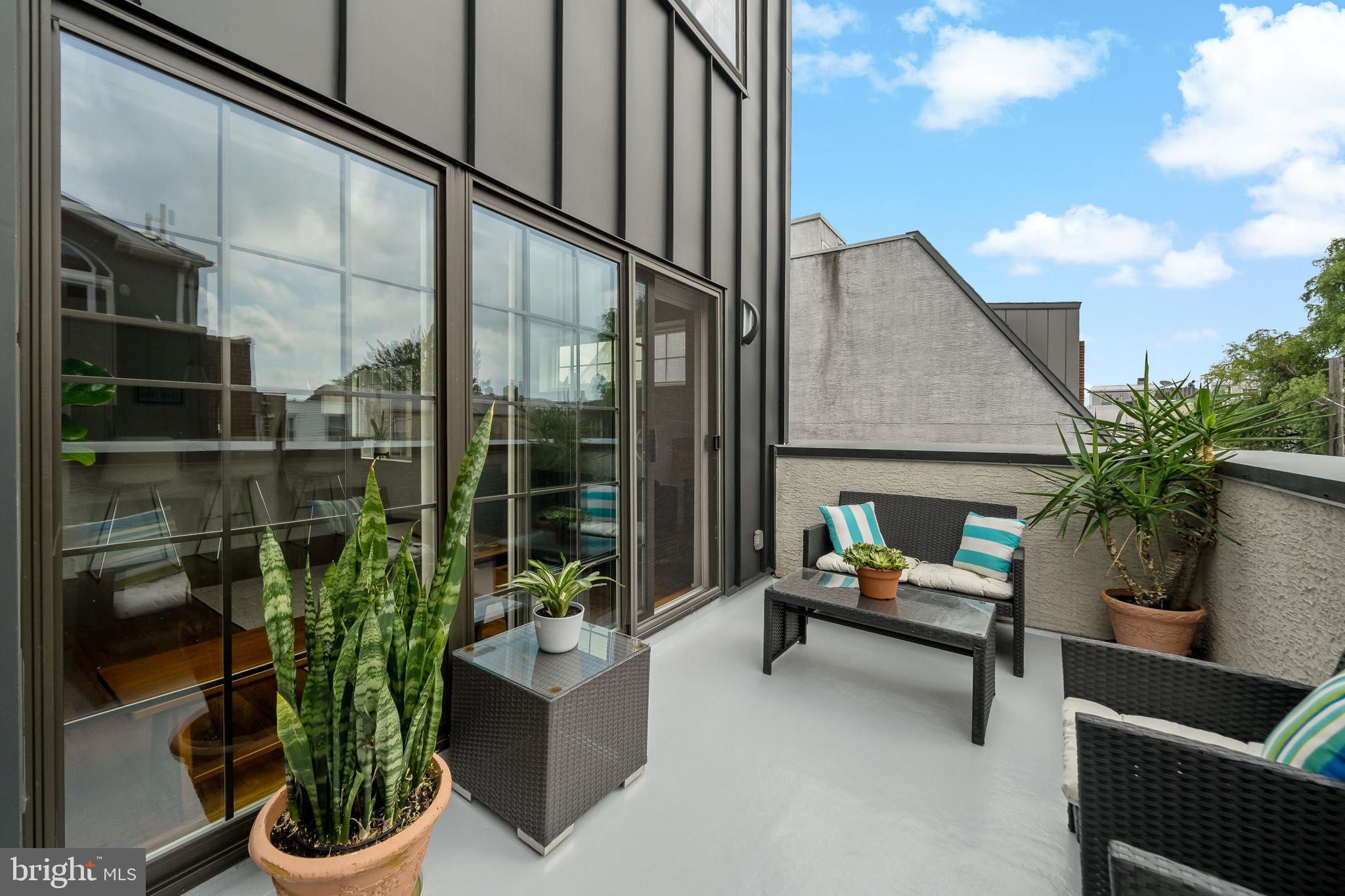 1012 S Randolph St #5
