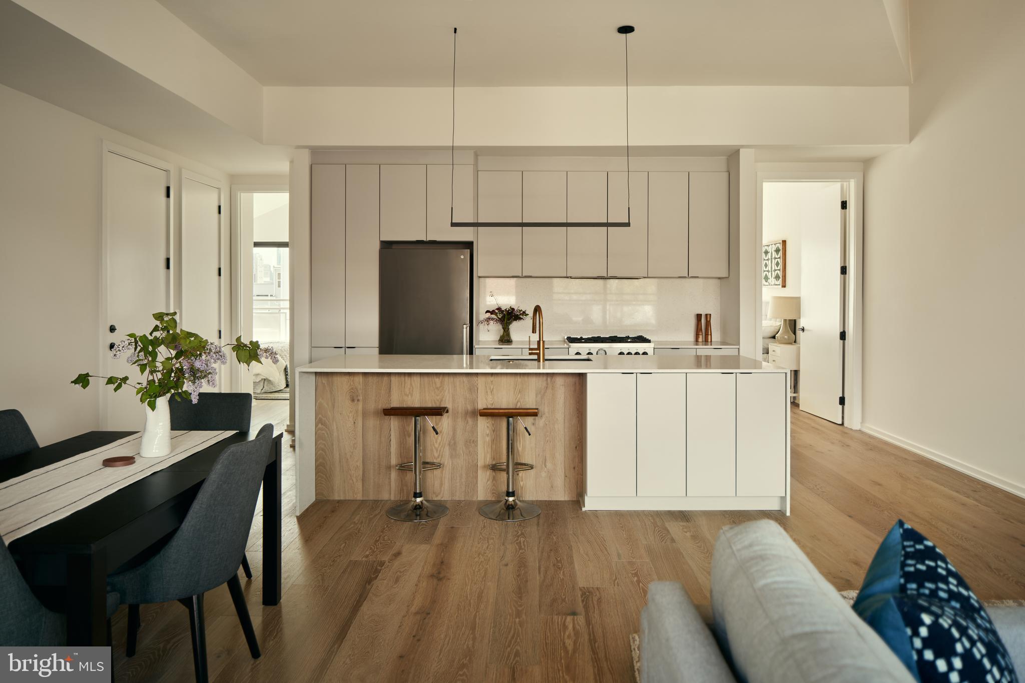 2011 Cambridge St #5