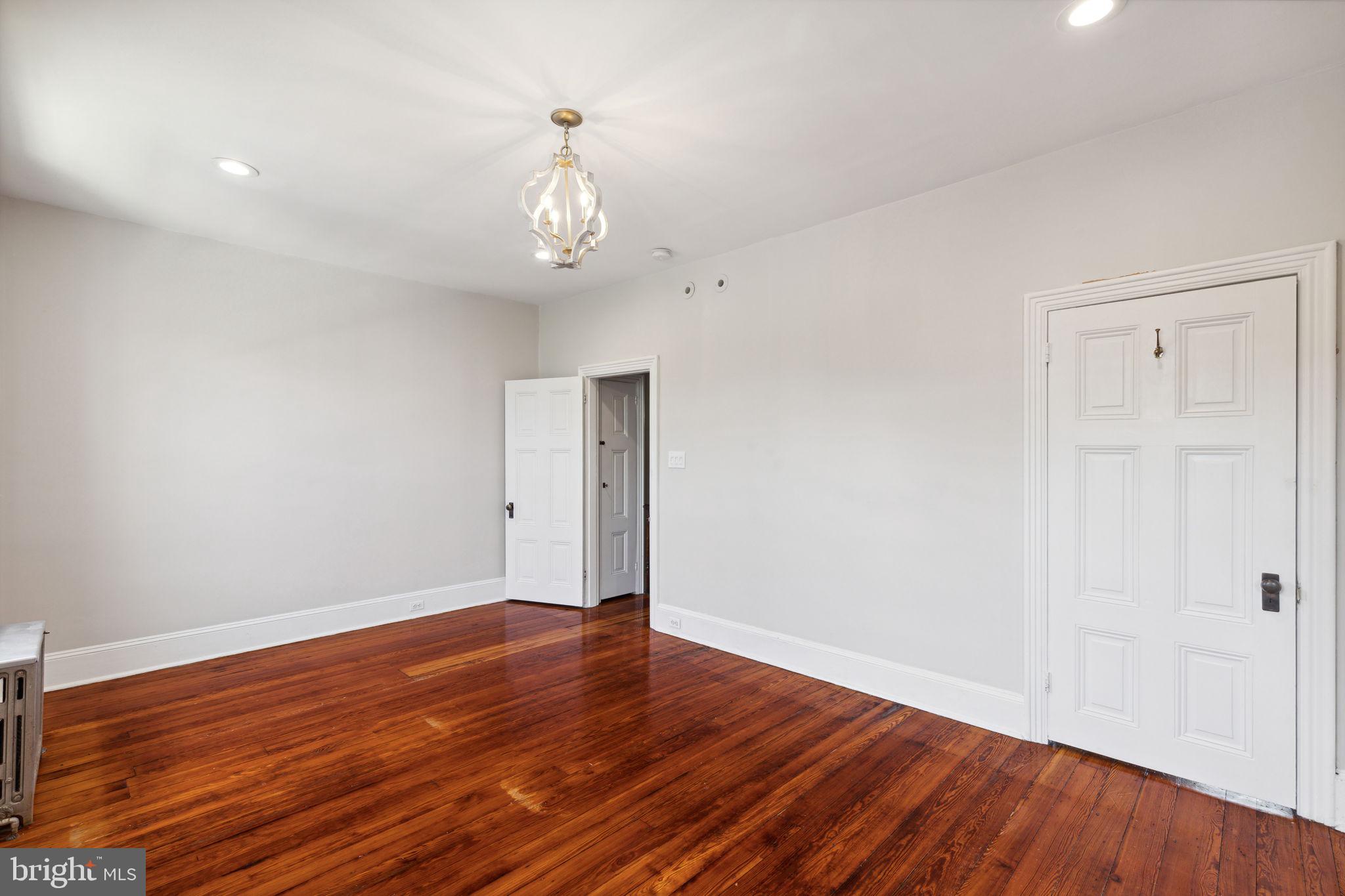 1330 E Montgomery Ave