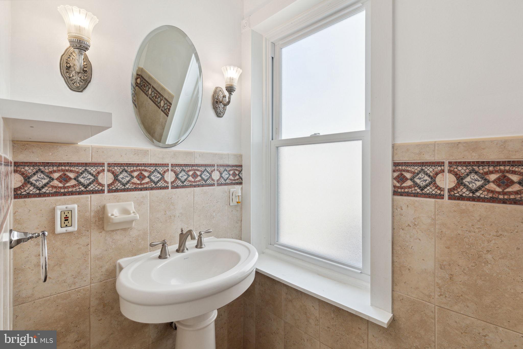 1330 E Montgomery Ave