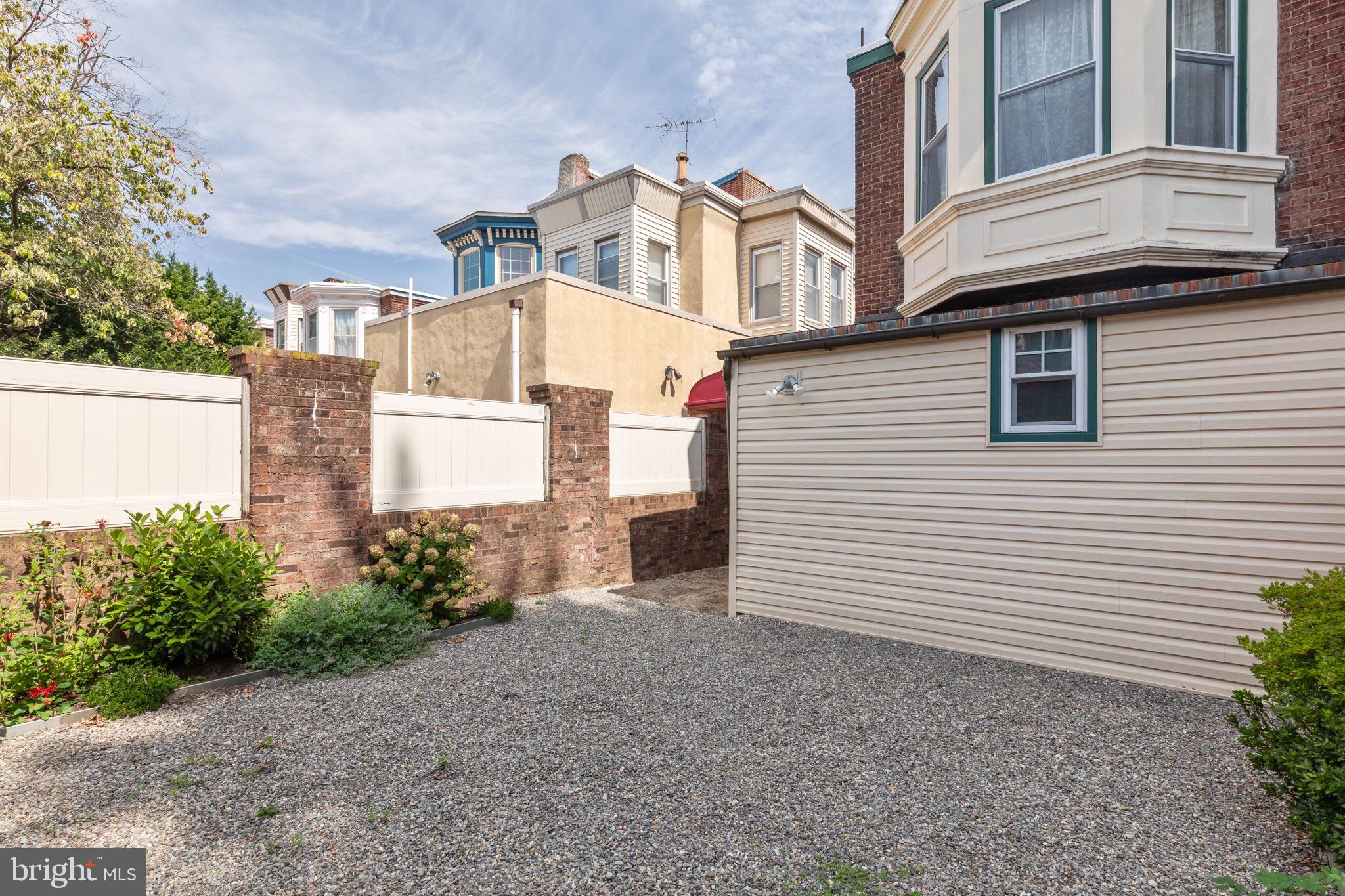 1330 E Montgomery Ave