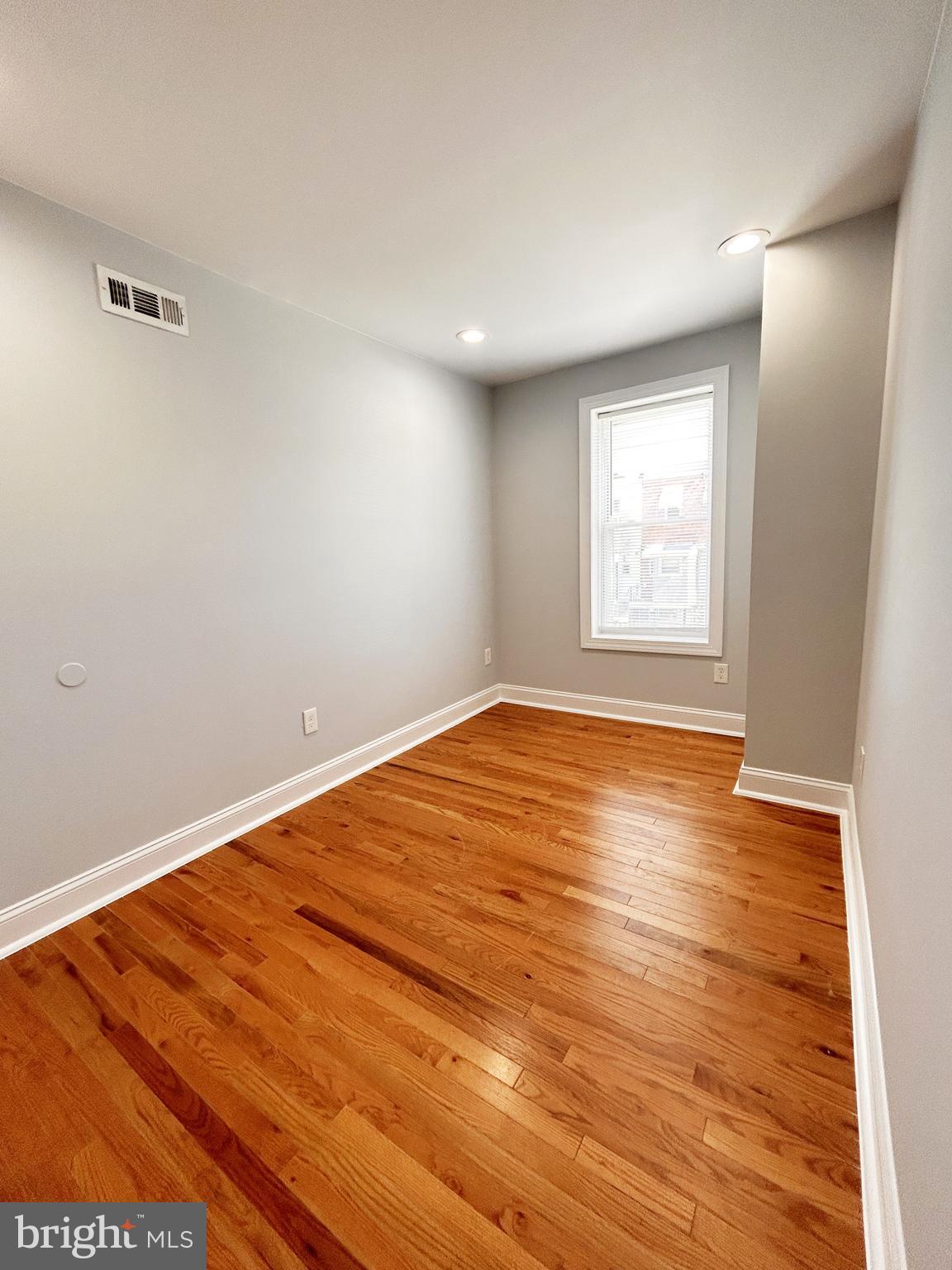 907 Atwood Rd