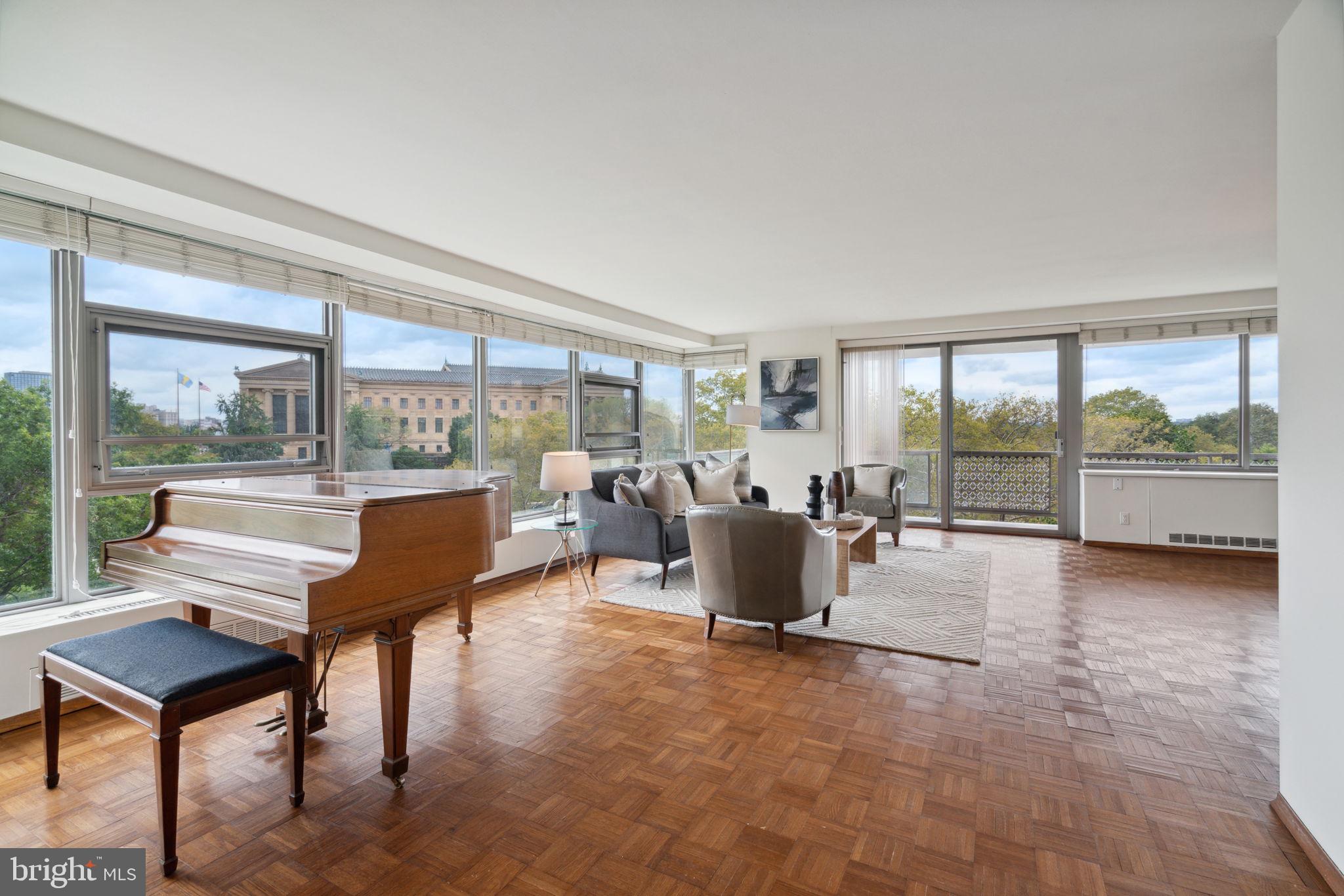 2401 Pennsylvania Ave #5a4