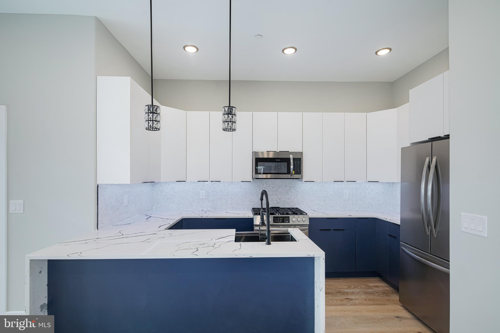 1645 Germantown Ave #3