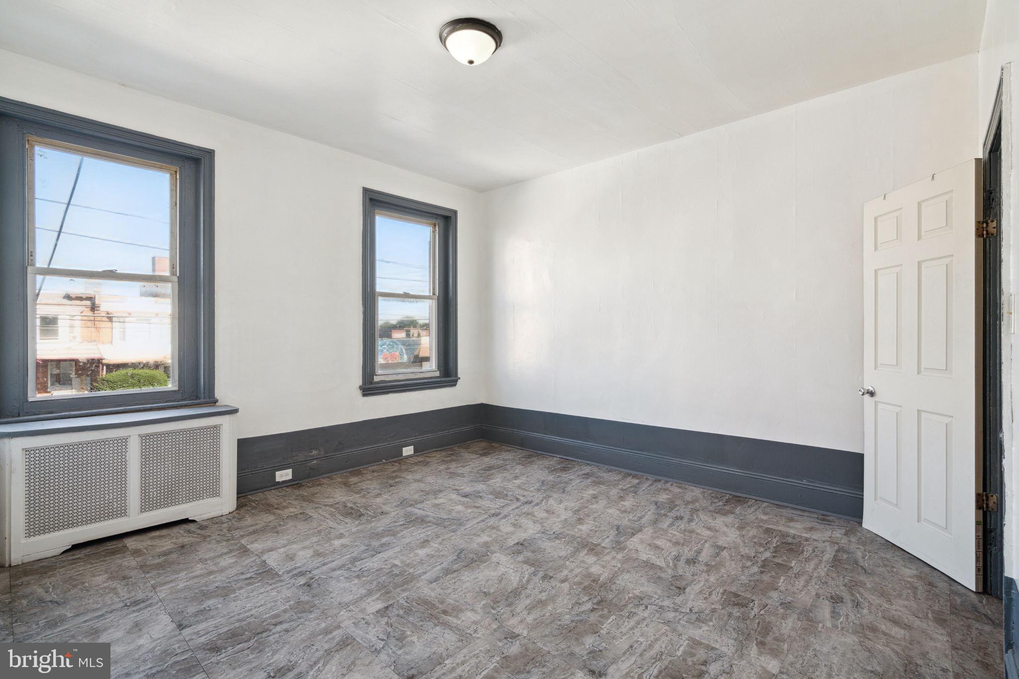 2066 E Allegheny Ave