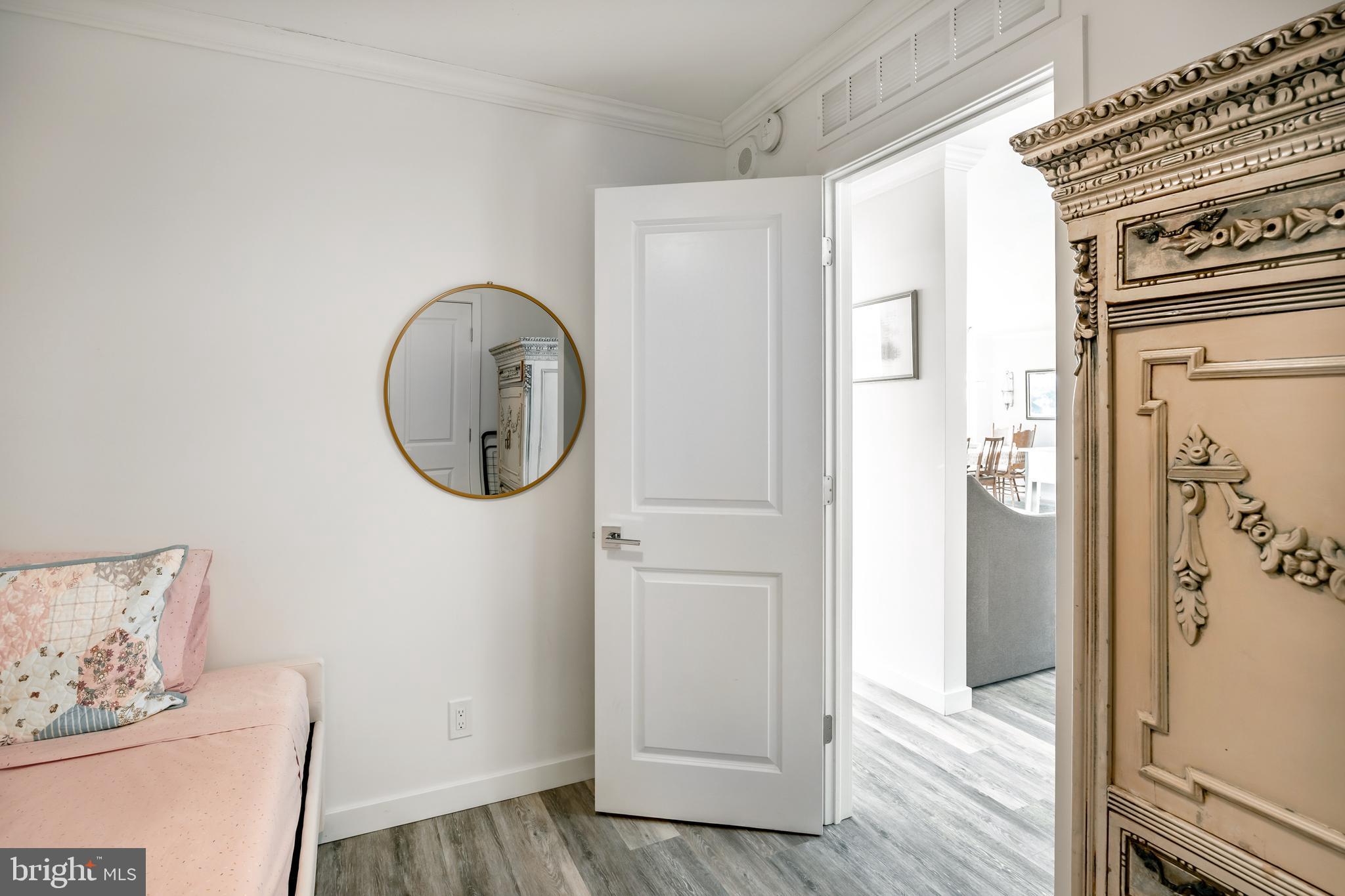 2401 Pennsylvania Ave #18b27
