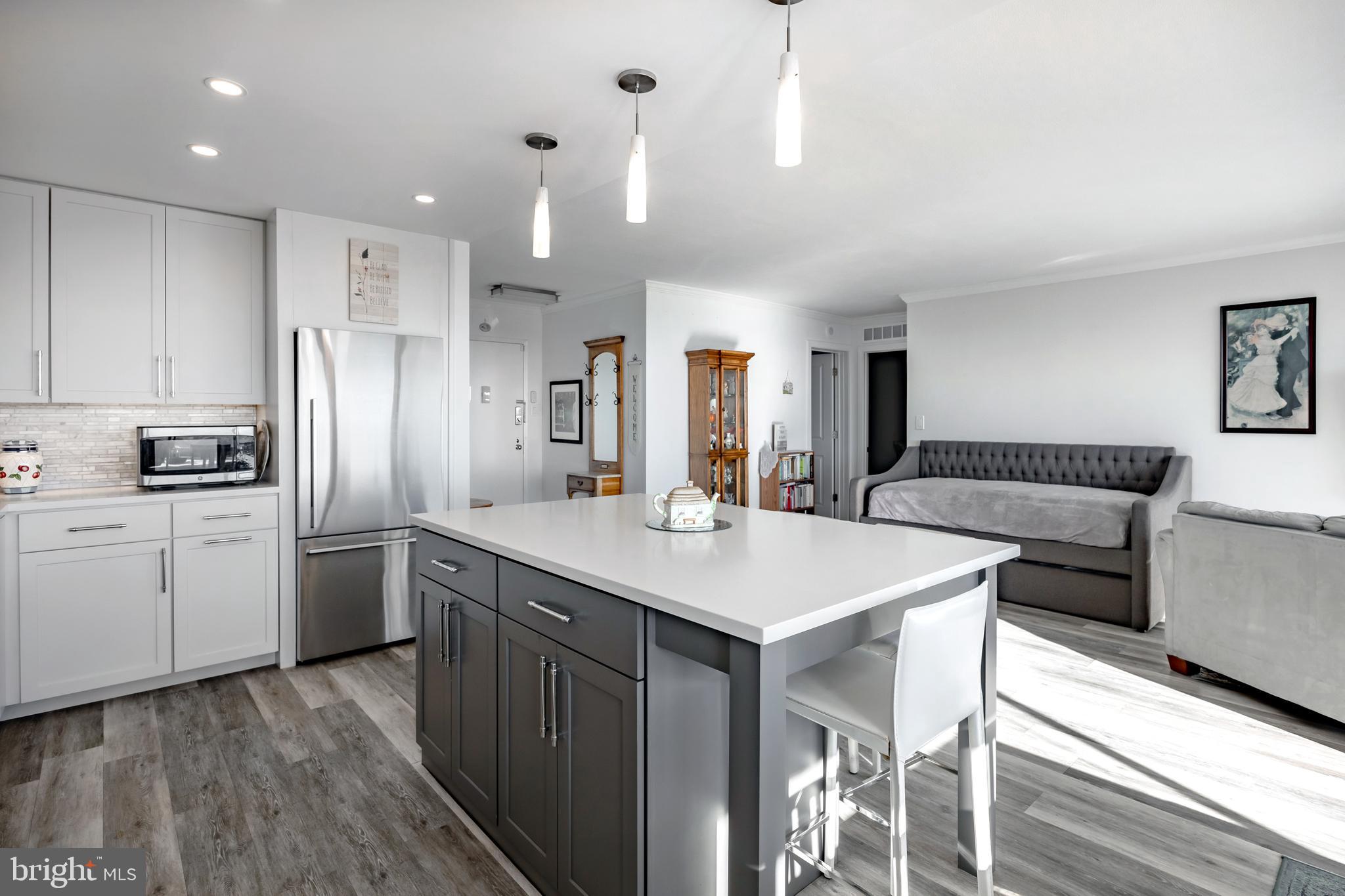 2401 Pennsylvania Ave #18b27