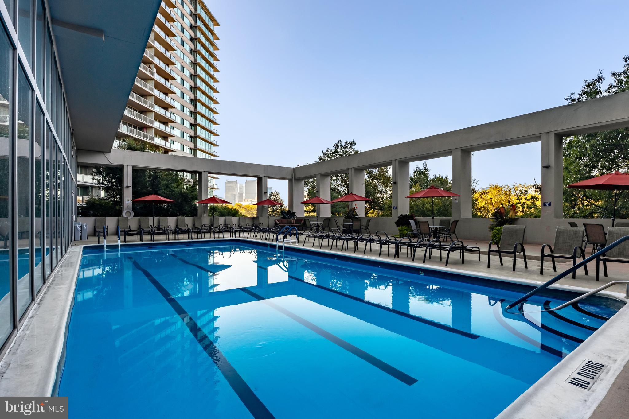 2401 Pennsylvania Ave #18b27