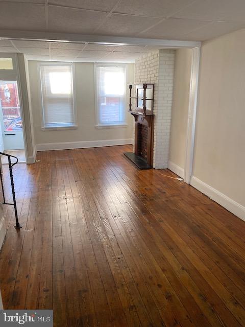 365 Tree St