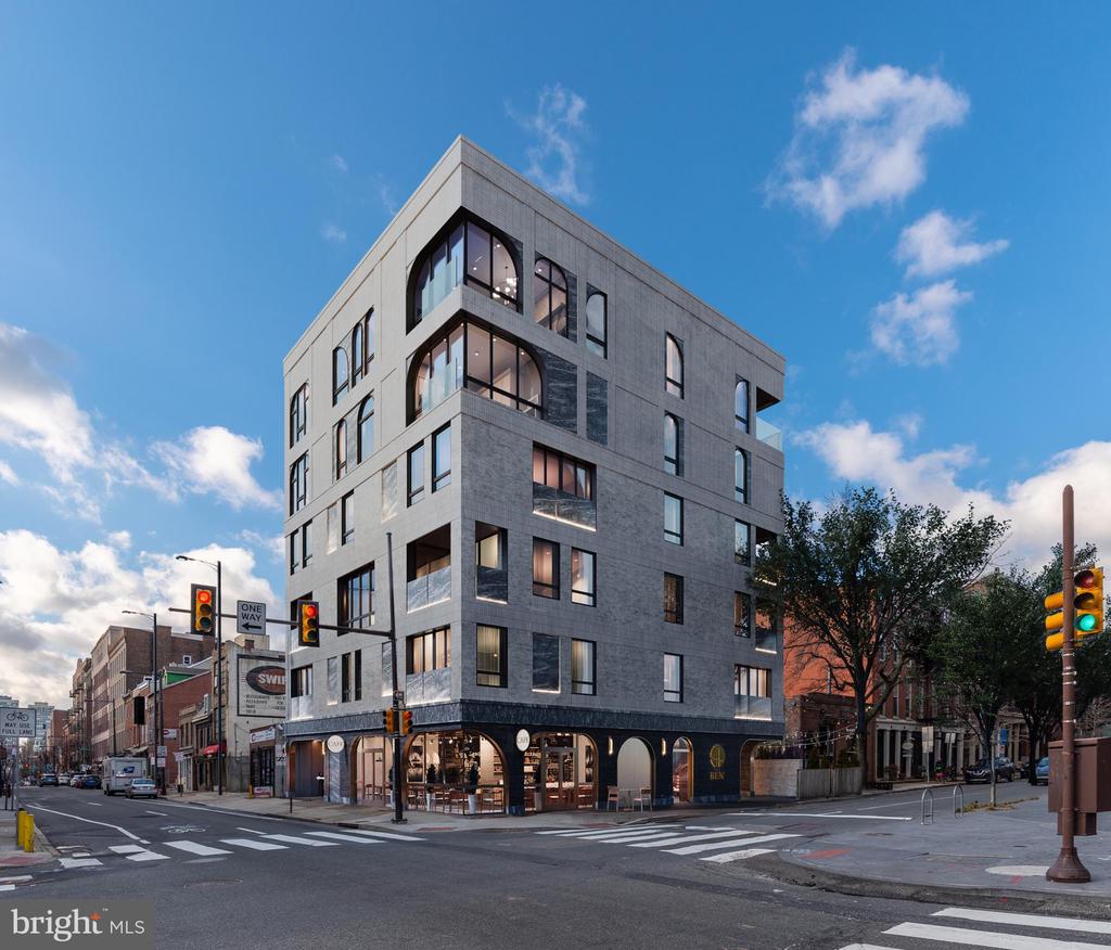 160-64 N 2nd St