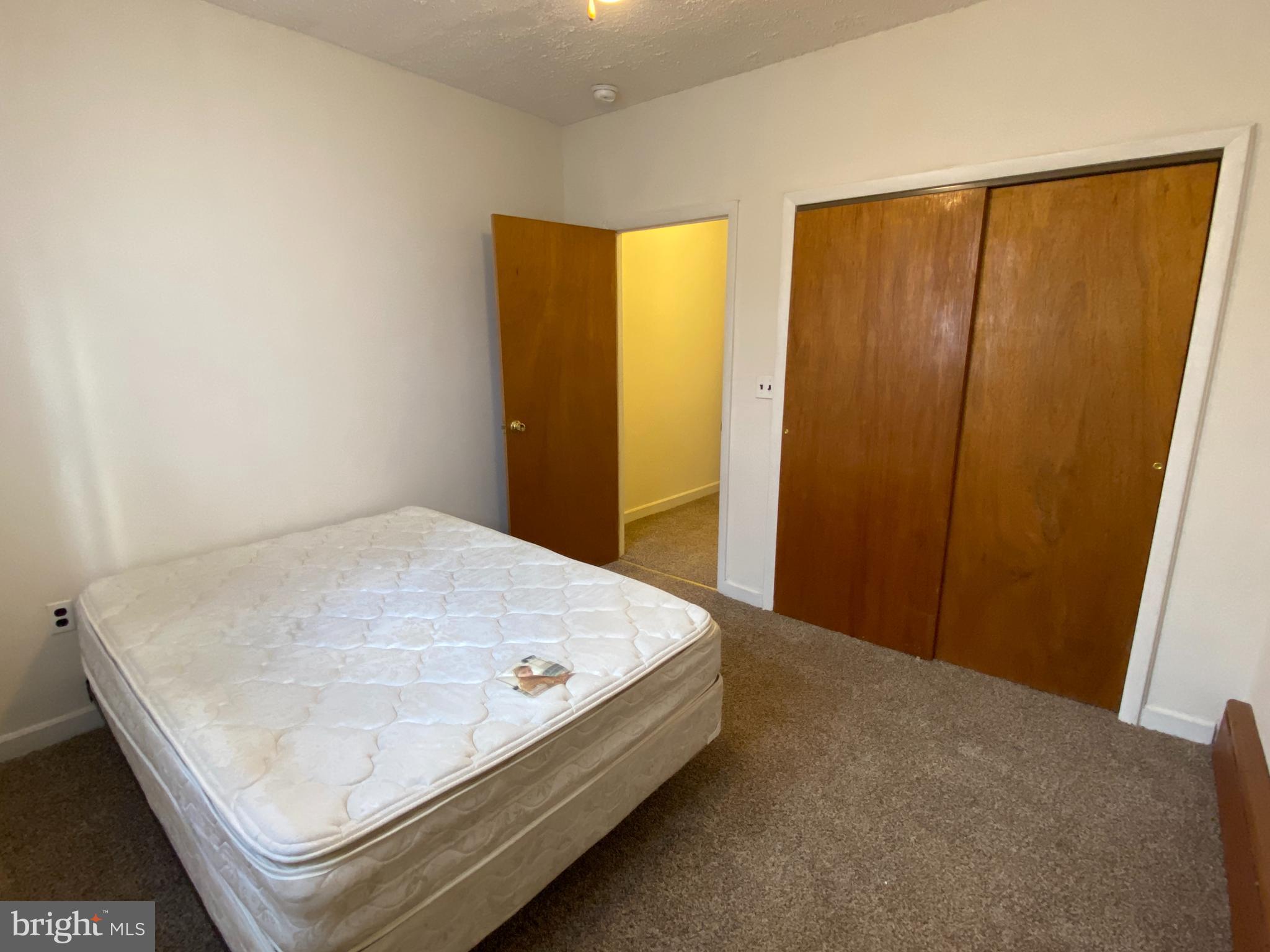 1010 WINTON ST #1ST FLOOR