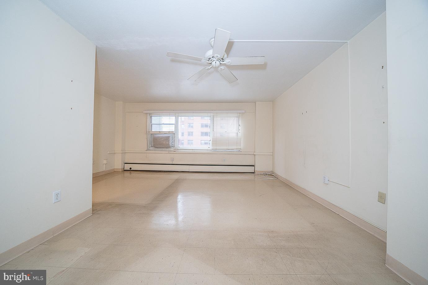 118 S 21st St #204