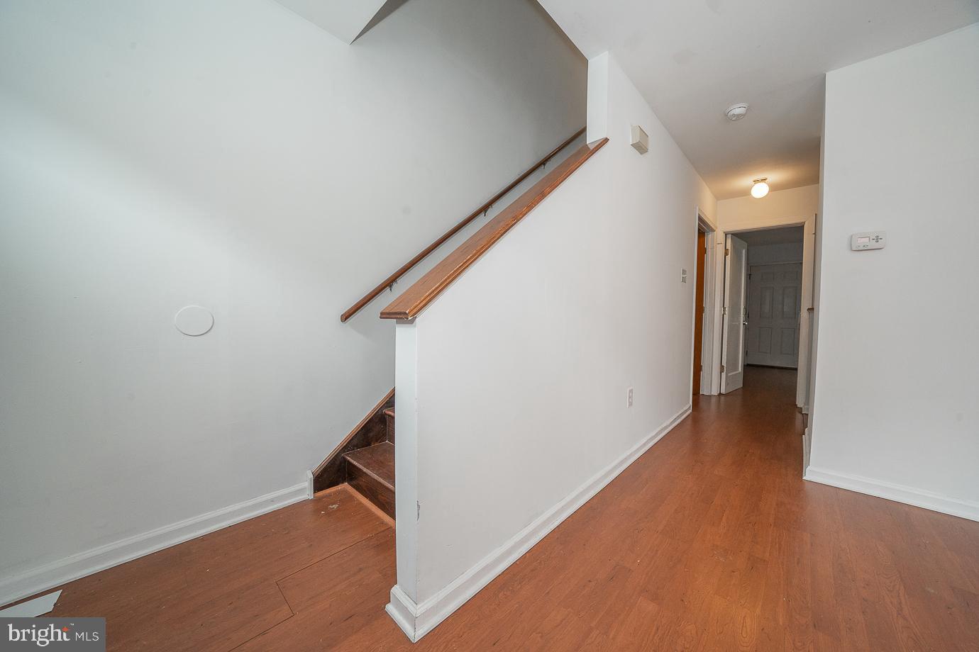 1921 Morse St