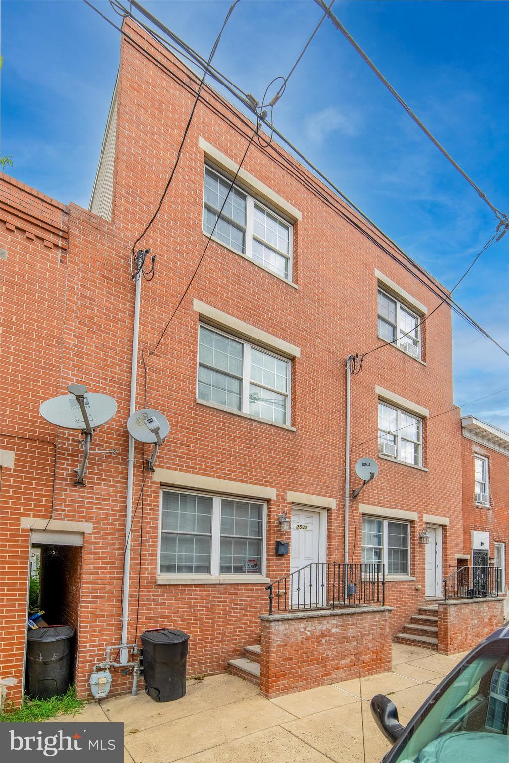 2537 Federal St