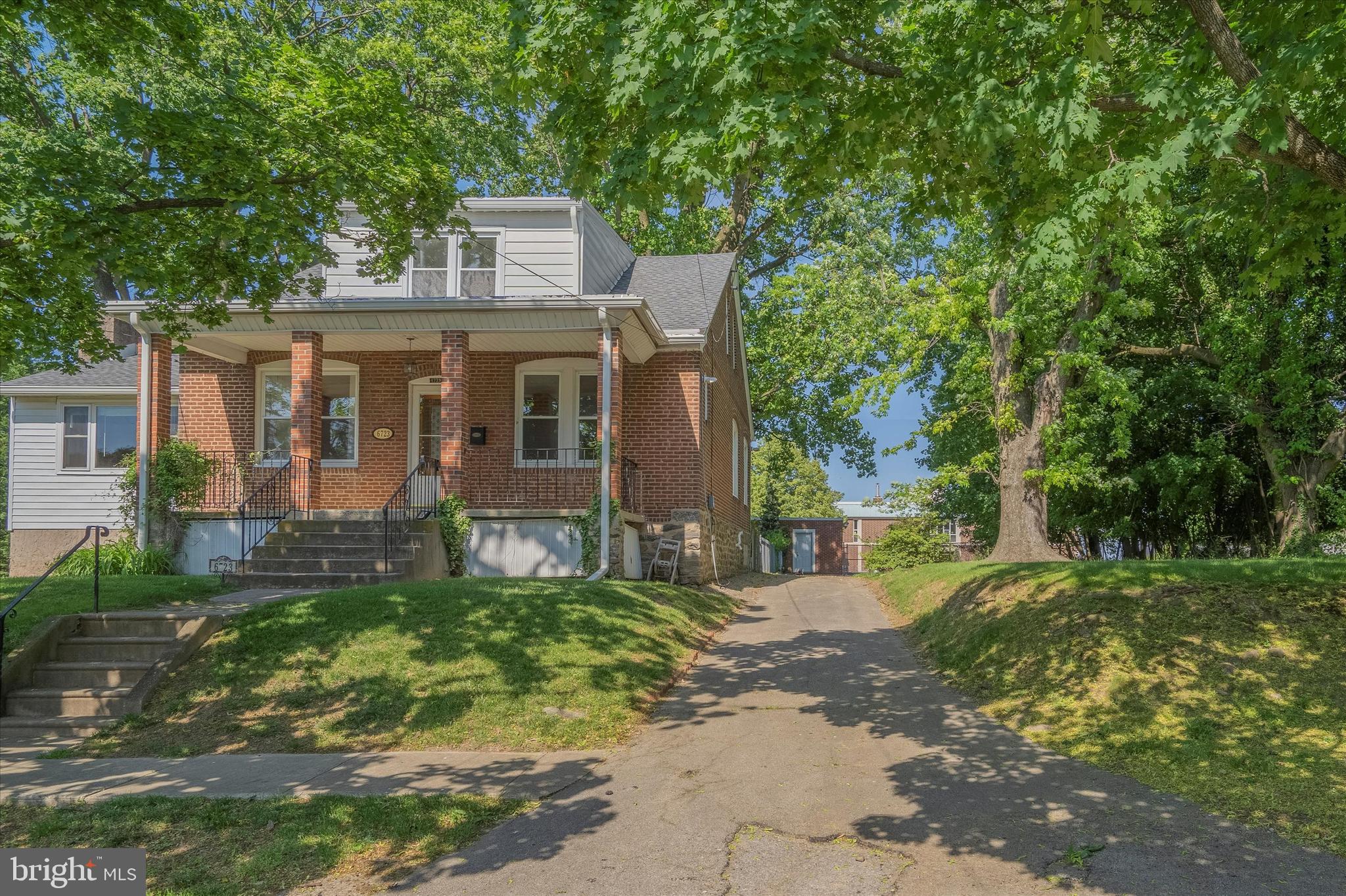 6721-23 Mitchell St