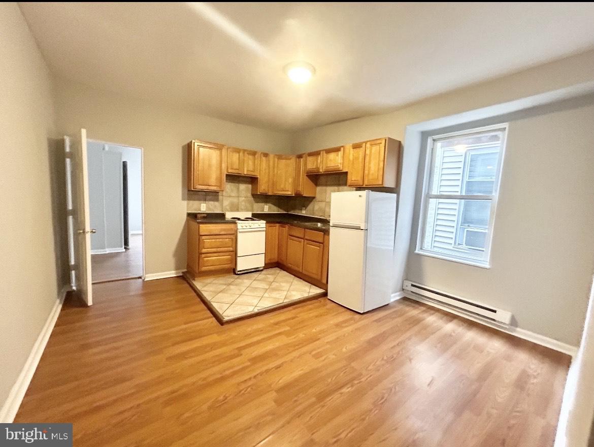 5217 CHESTER AVE #2R