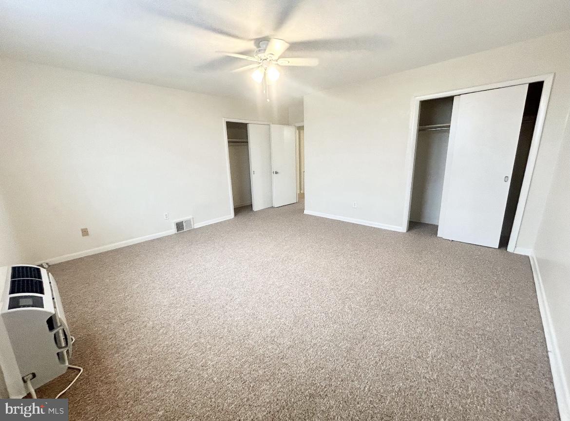 1409-13 N 76th St #5c