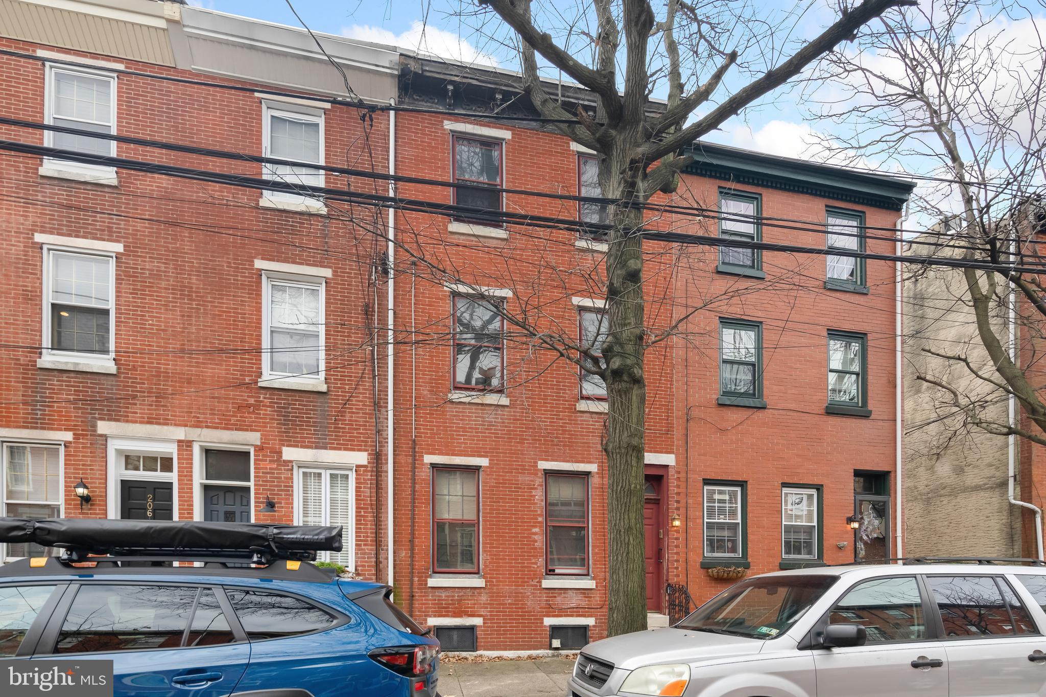 210 Carpenter St