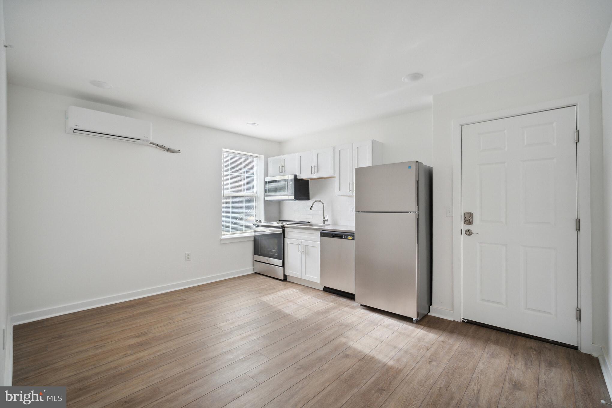 405 S 42nd St #1c