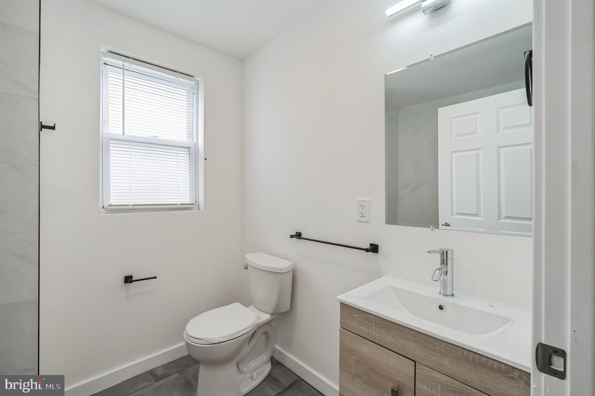 405 S 42nd St #1c