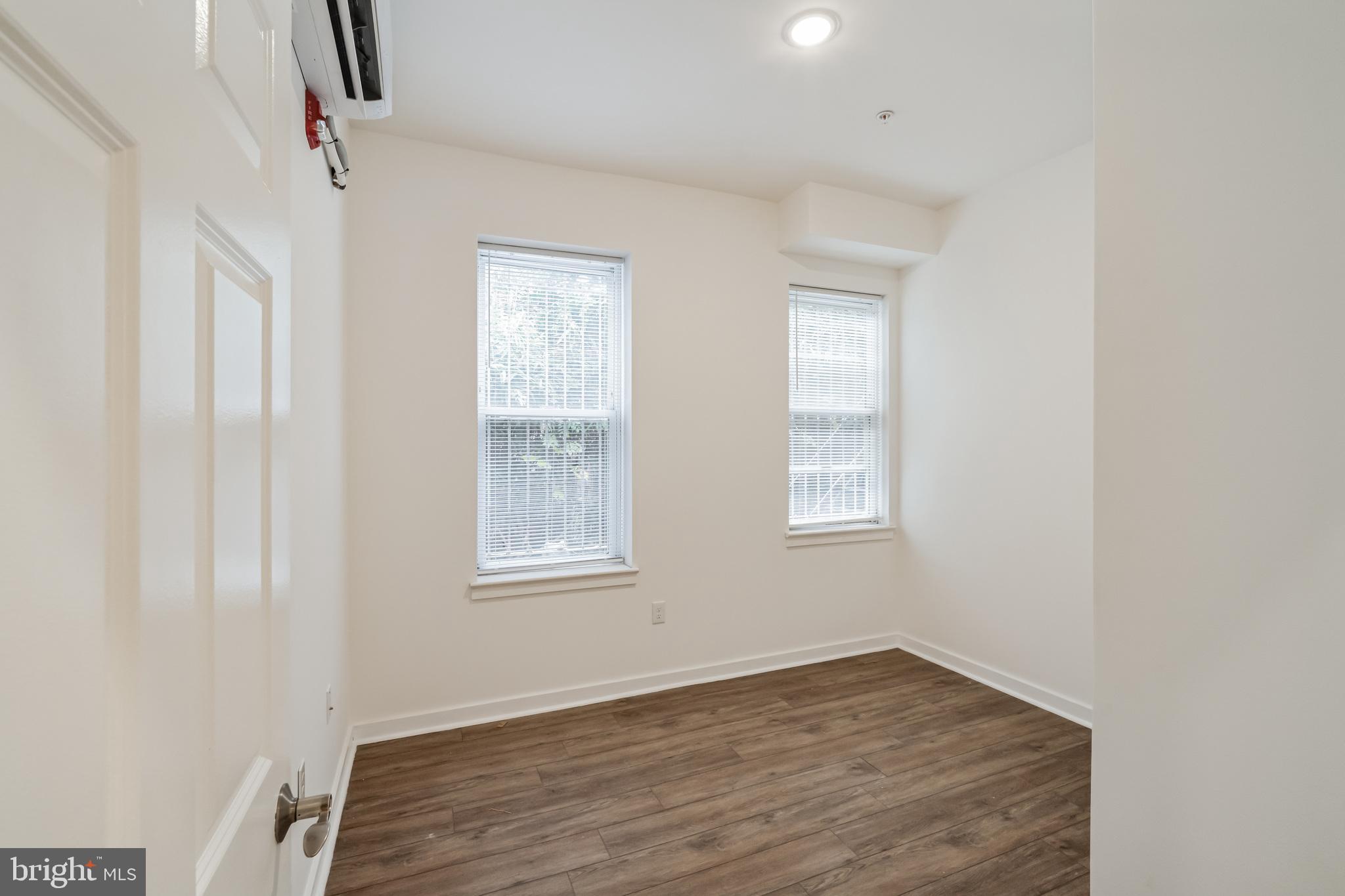 405 S 42nd St #1c