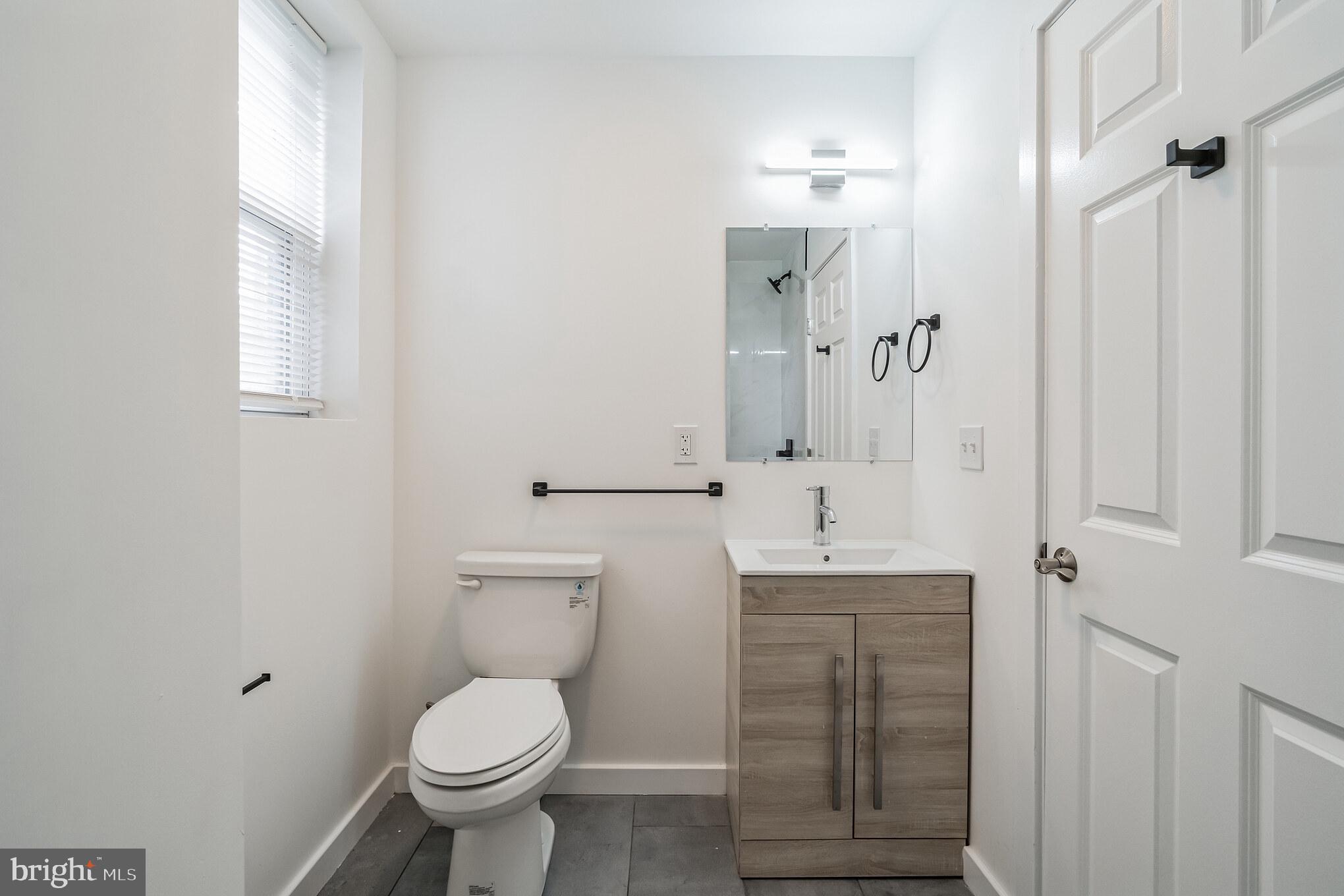 405 S 42nd St #1c