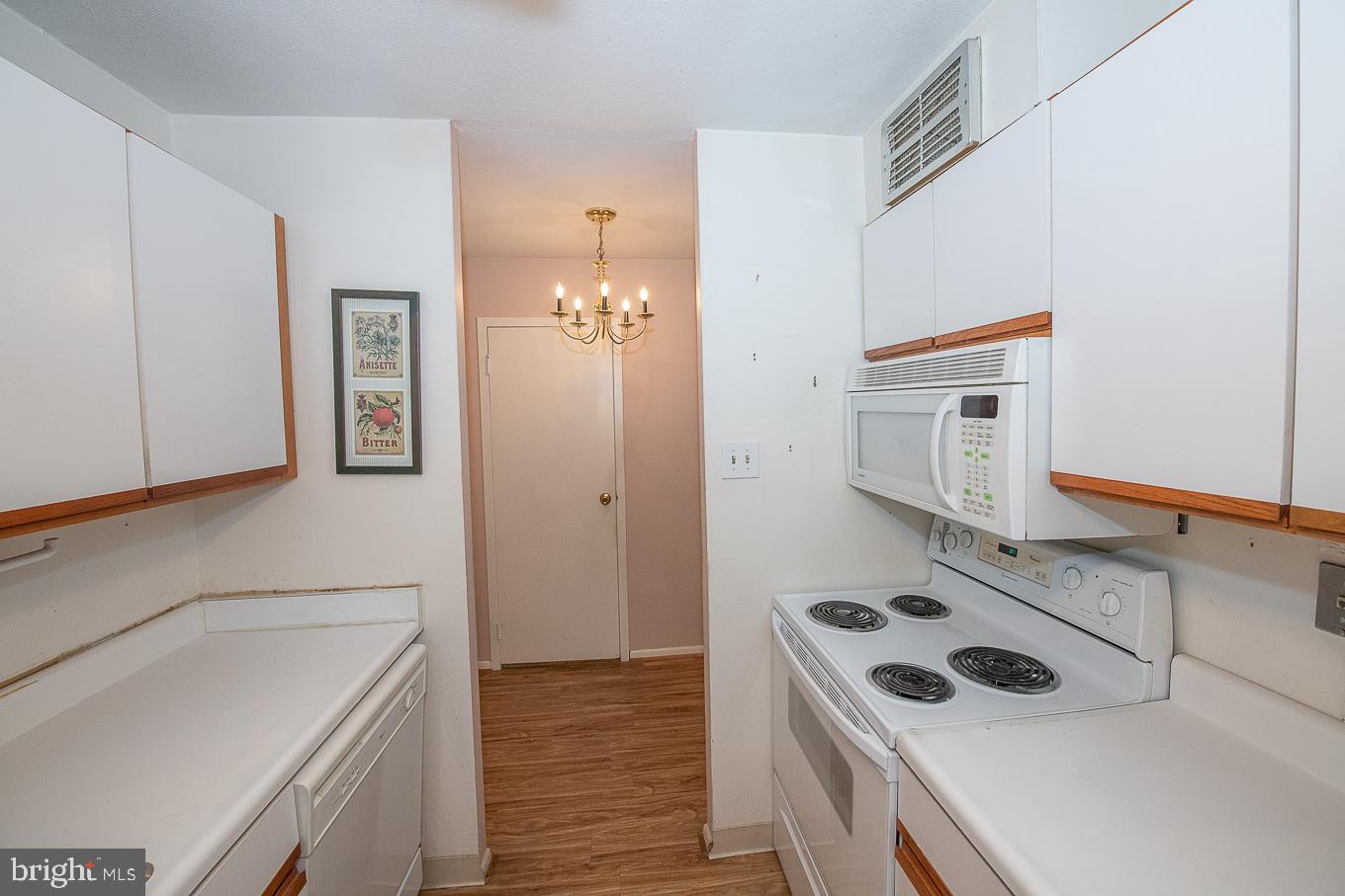 1901-45 John F Kennedy Blvd #815