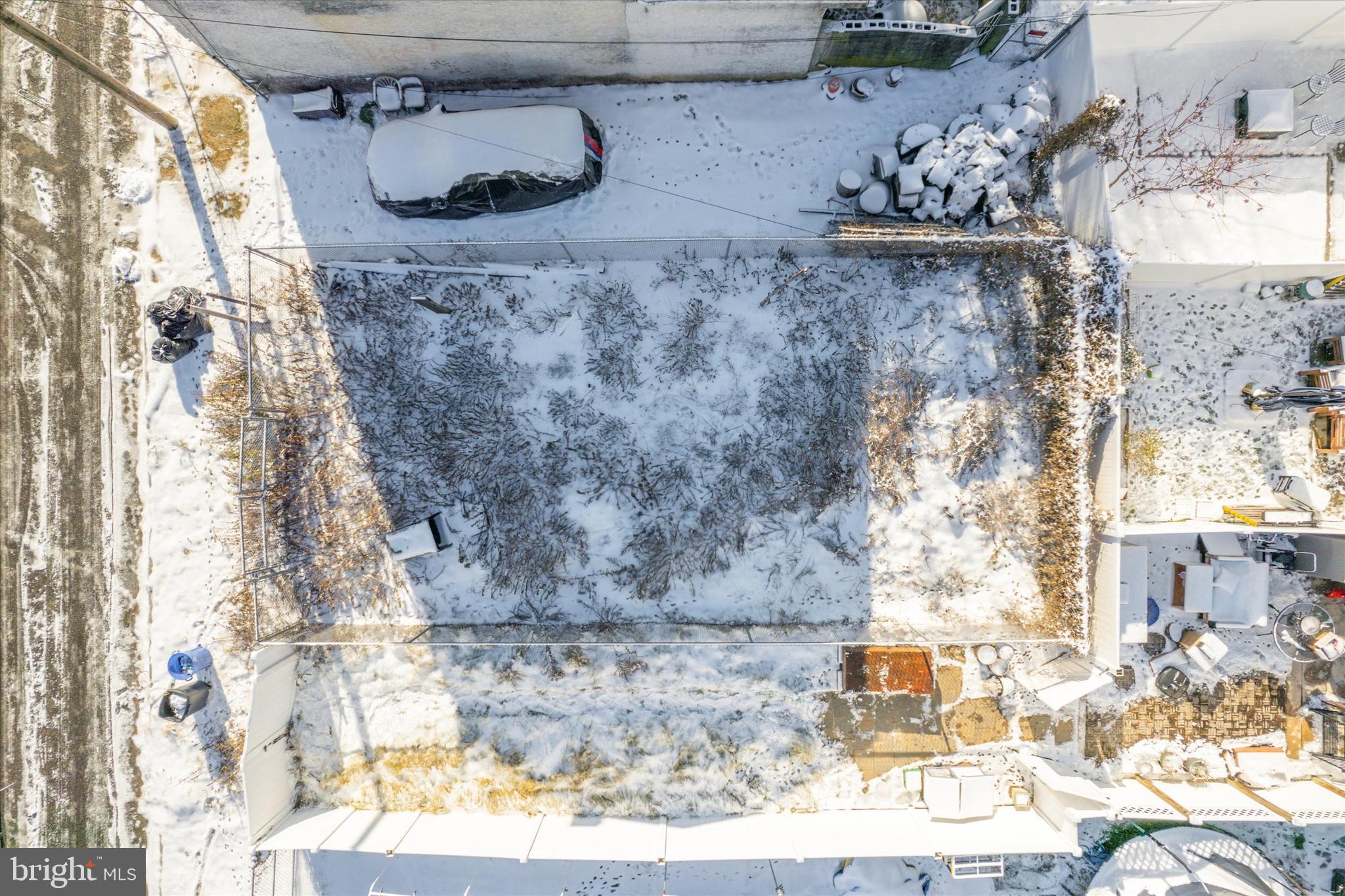 1716-18 N Bodine Street