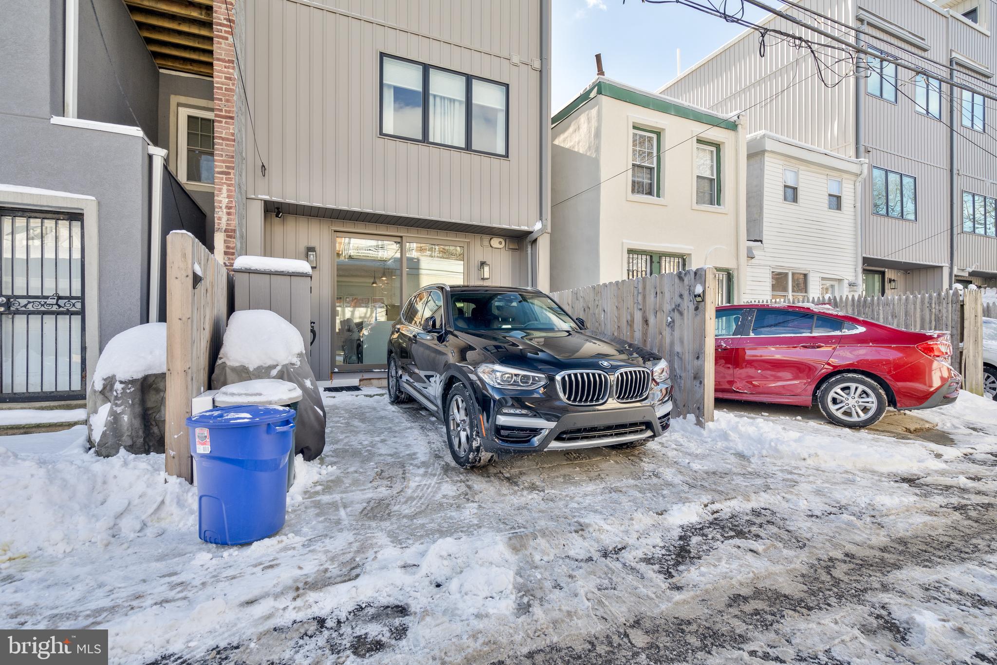 2015 Saint Albans St