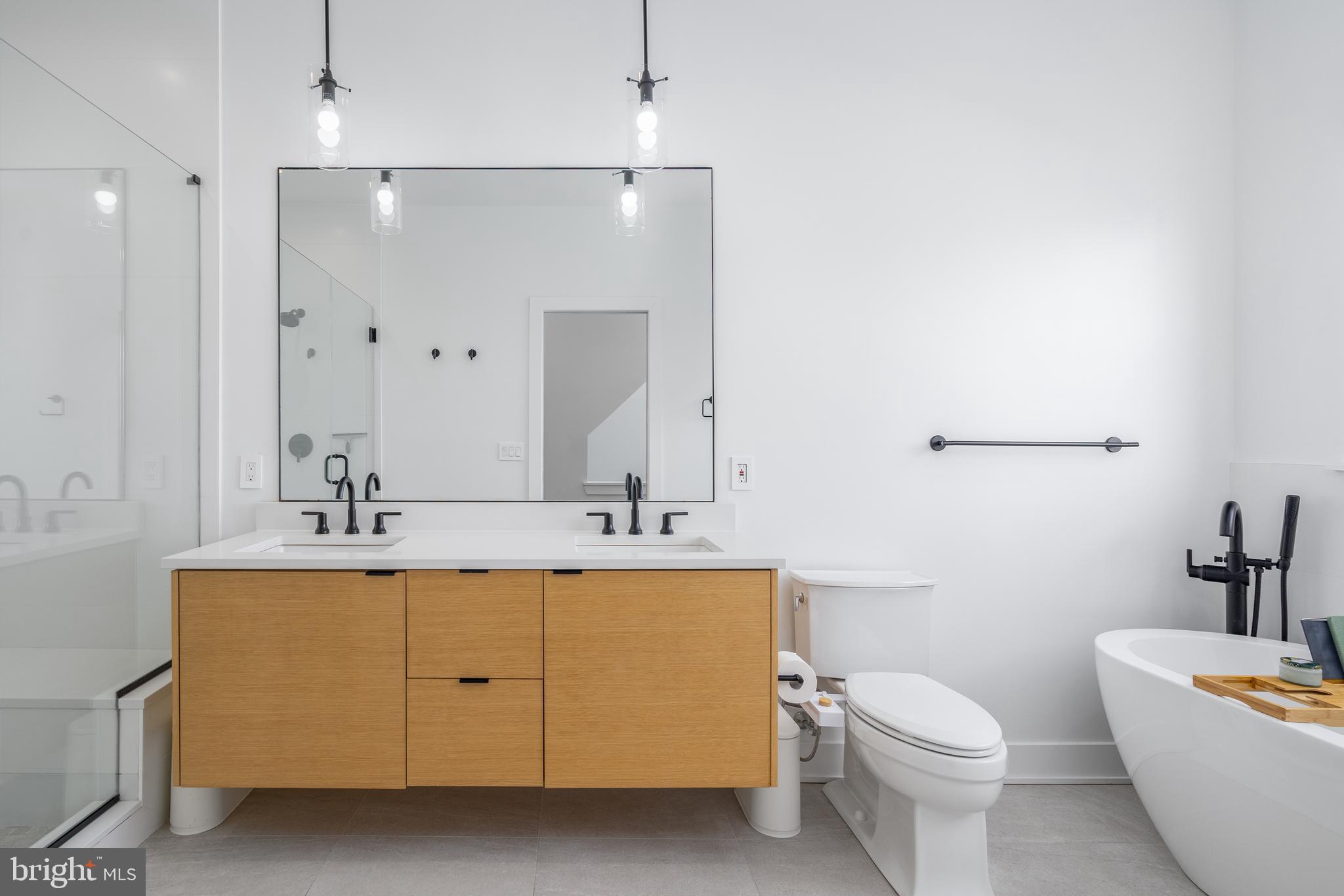 2015 Saint Albans St