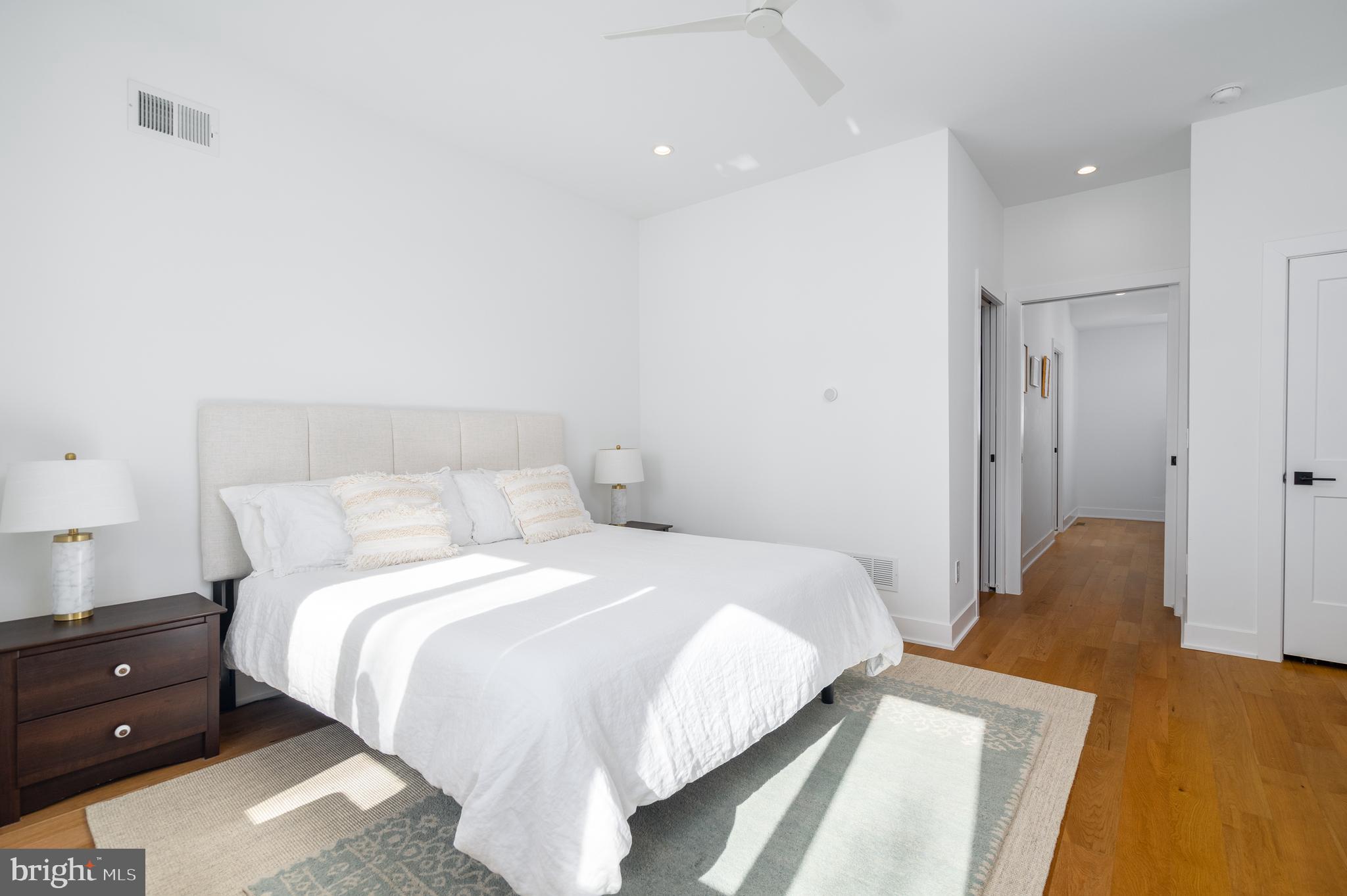 2015 Saint Albans St