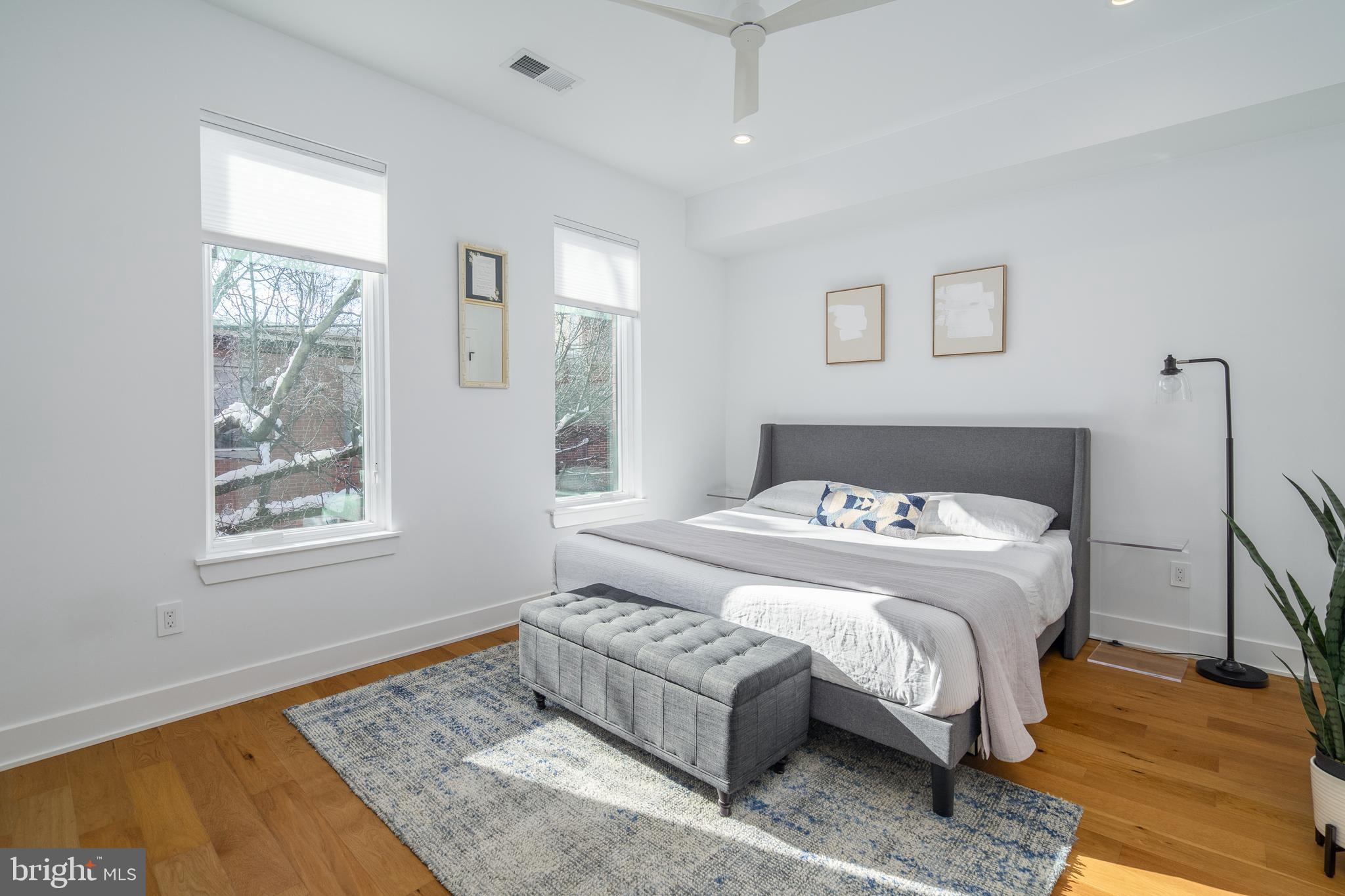 2015 Saint Albans St