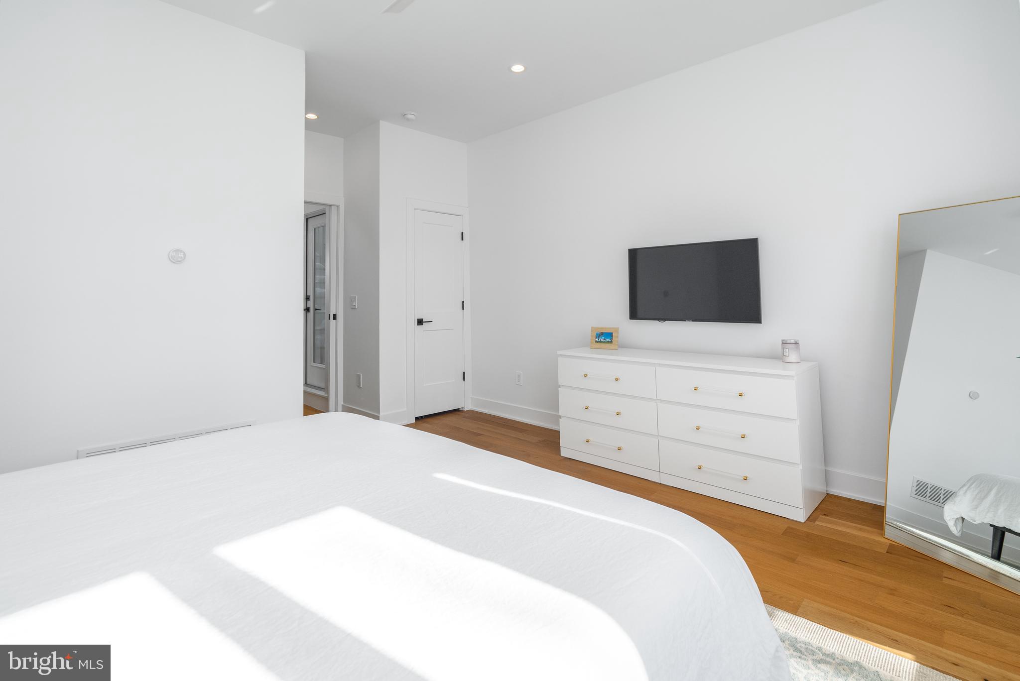 2015 Saint Albans St