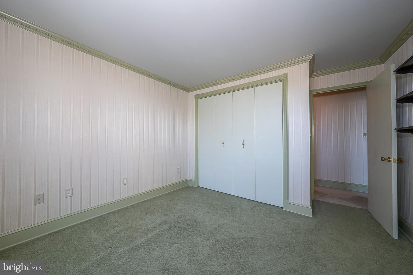 1919 Chestnut St #2801/24