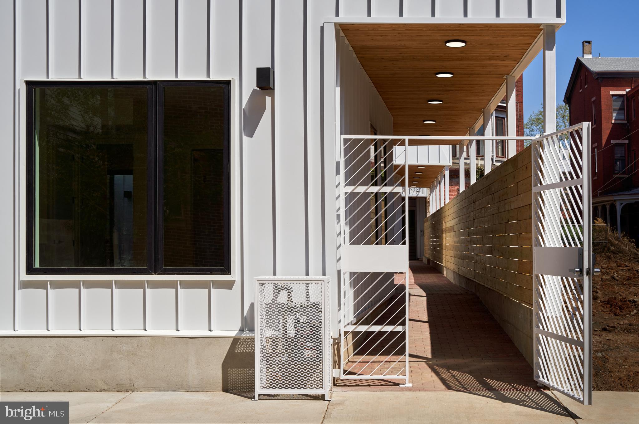 2011 Cambridge St #H