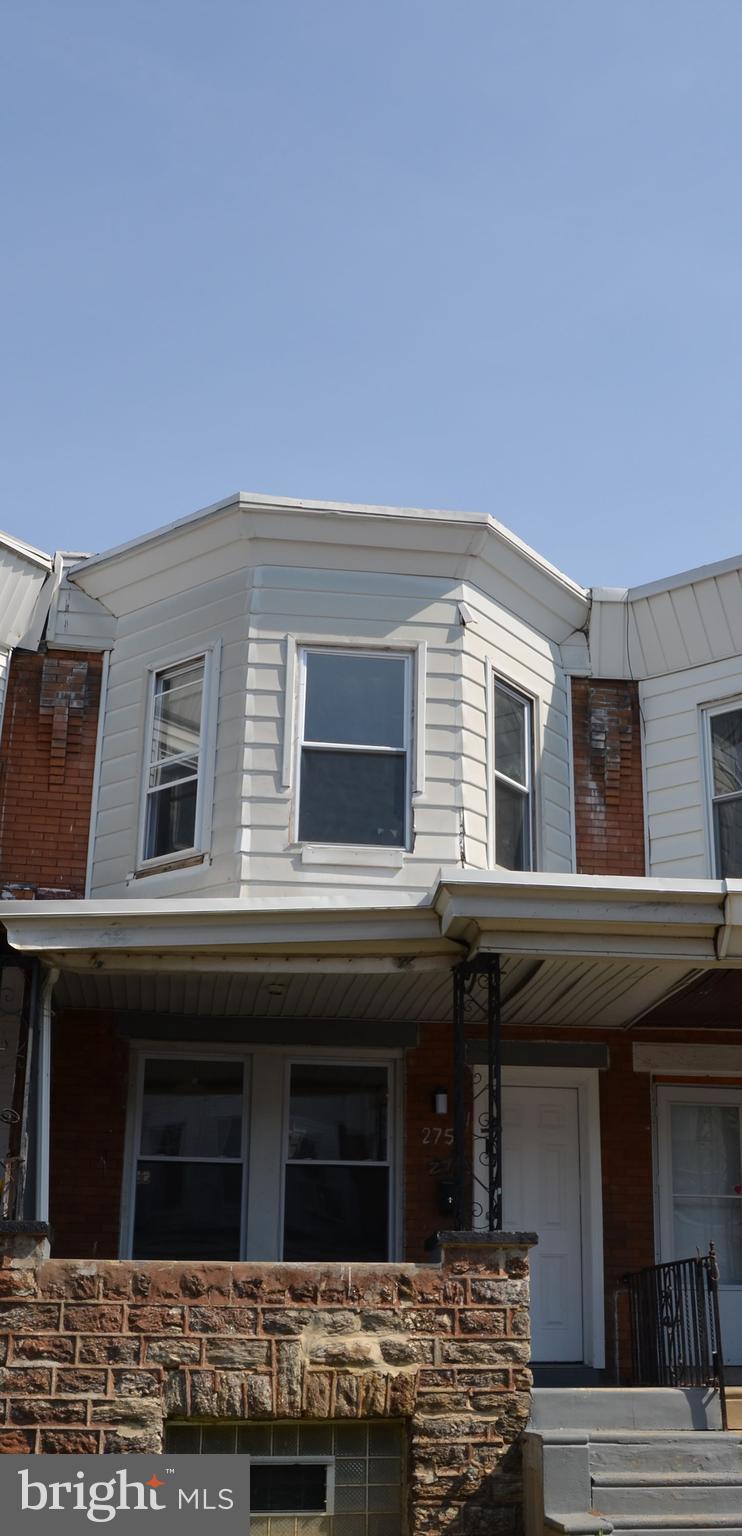 275 W Wellens St