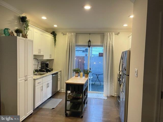 127 Emily St
