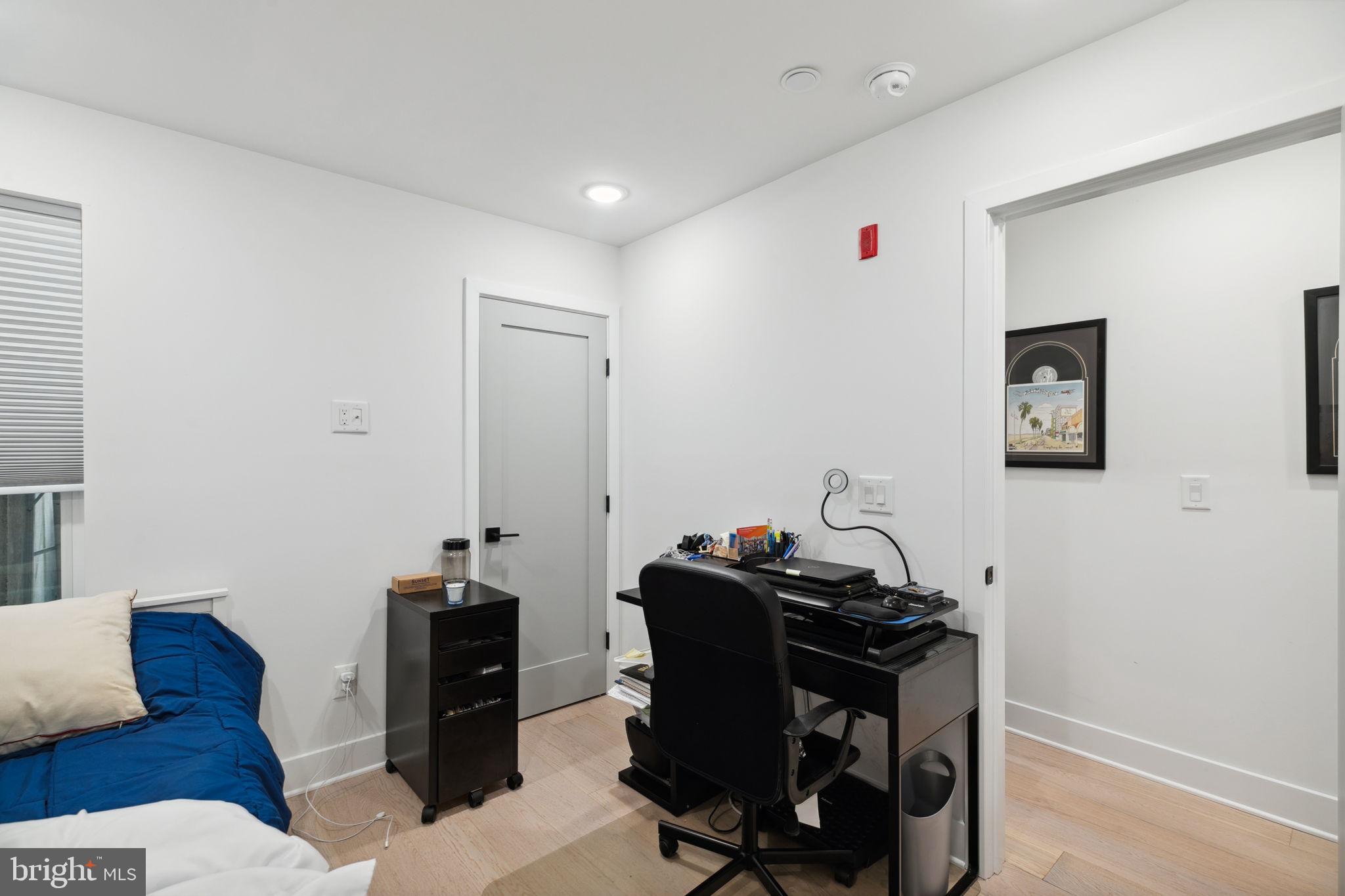 1632 Fitzwater St #C