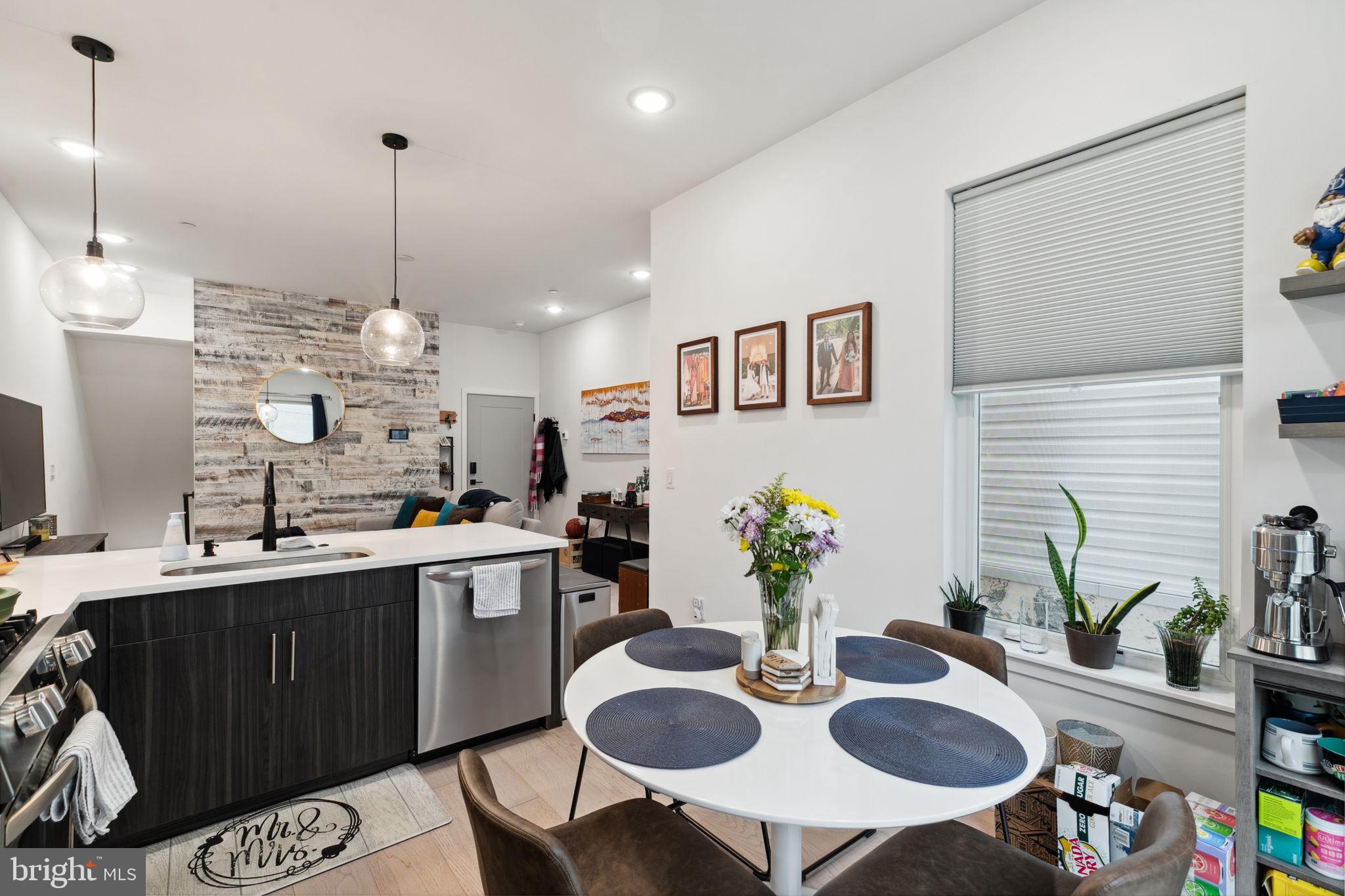 1632 Fitzwater St #C