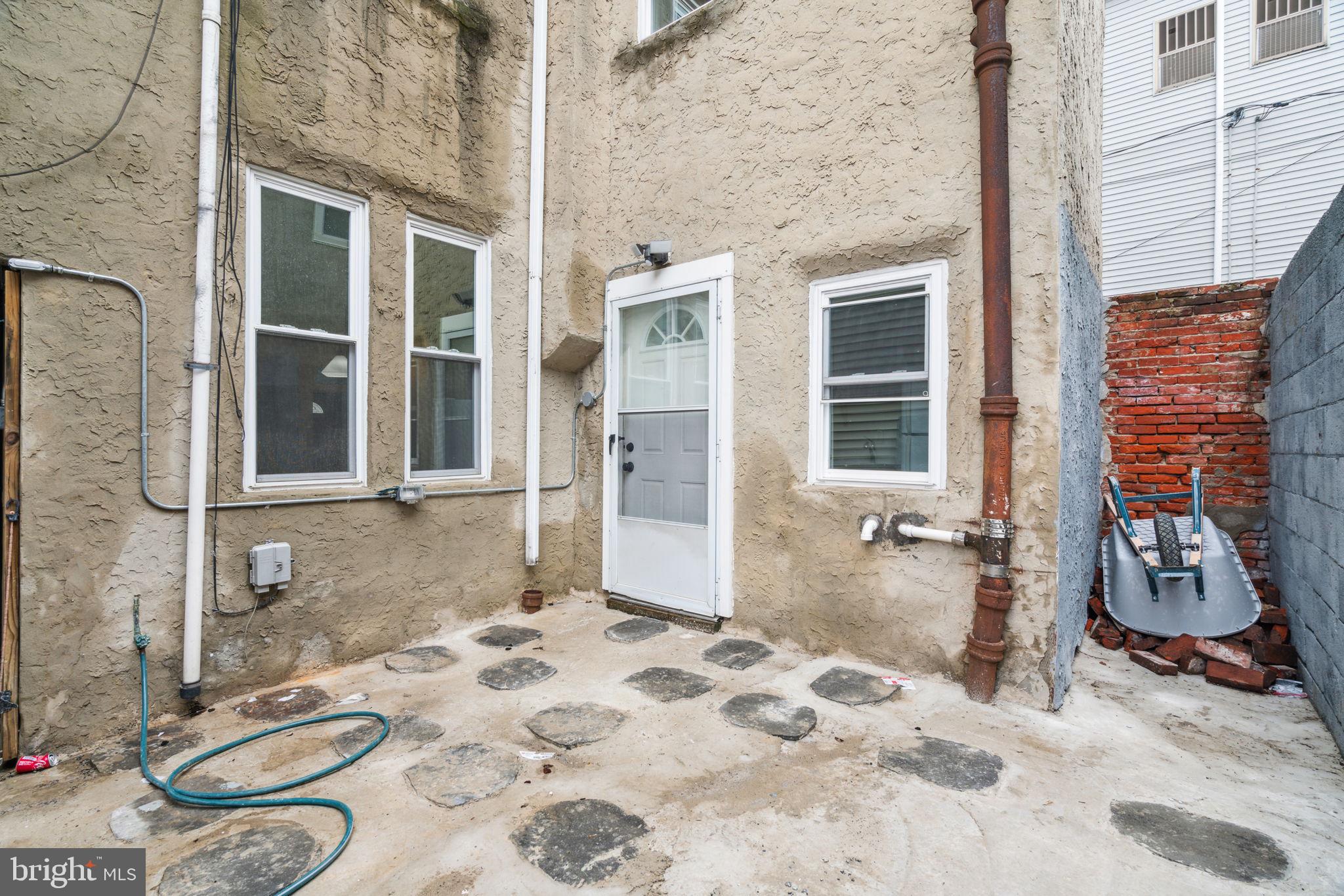 1125 N Hancock St