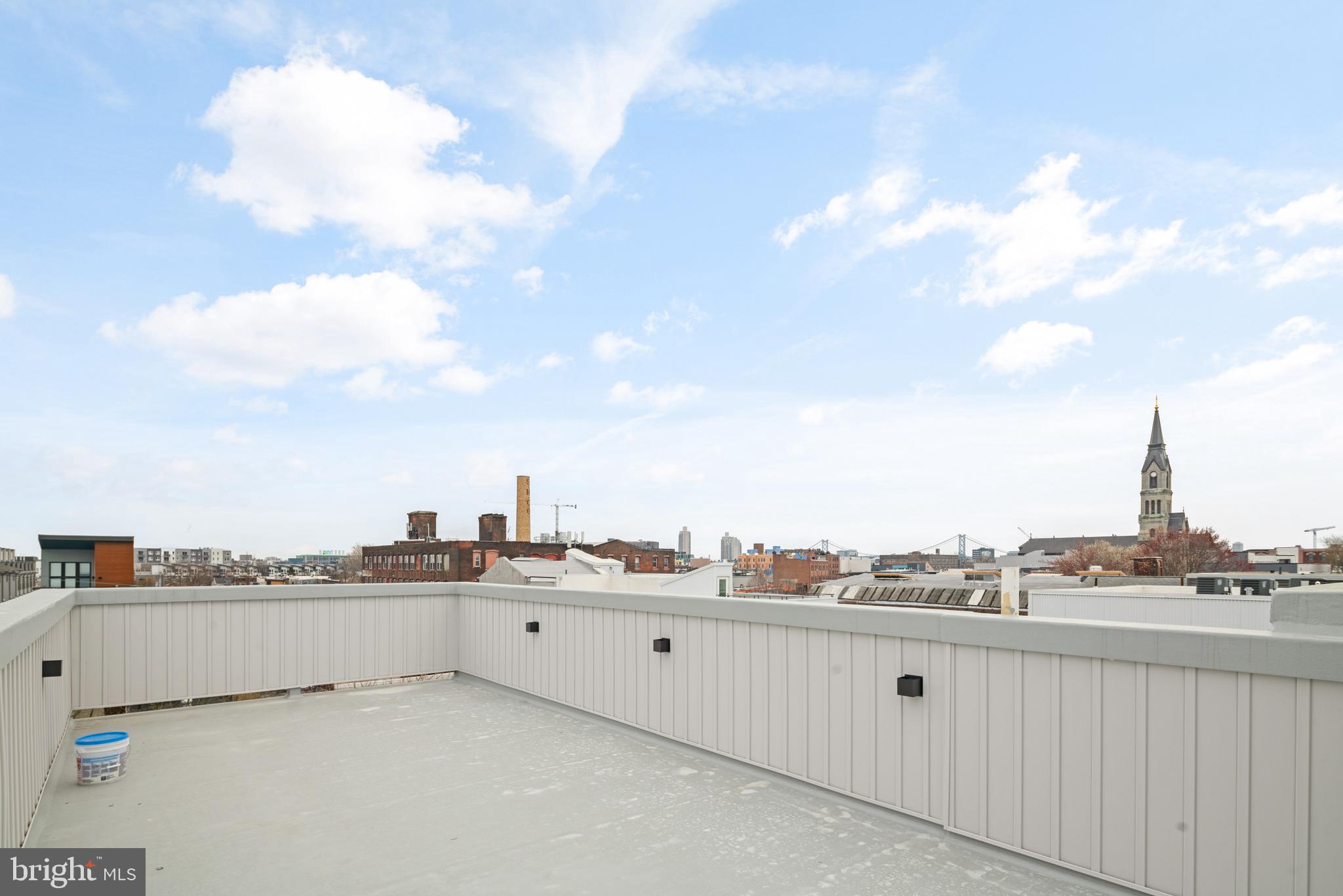 1341 N Randolph St #3