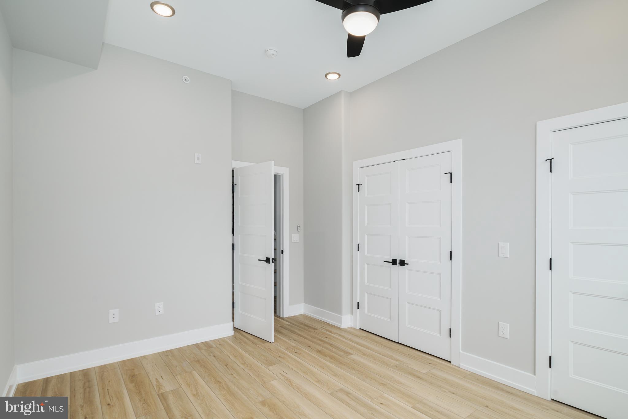 1341 N Randolph St #3